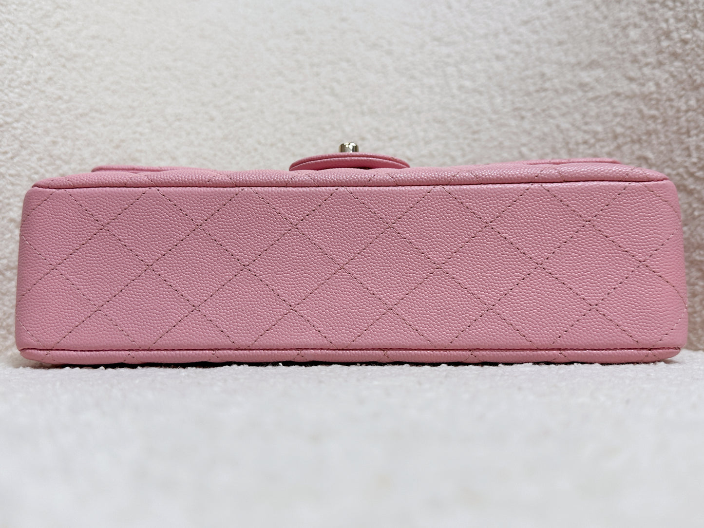 Chanel 22C Classic Quilted Medium Double Flap Bag Sakura Pink AKHX microchip