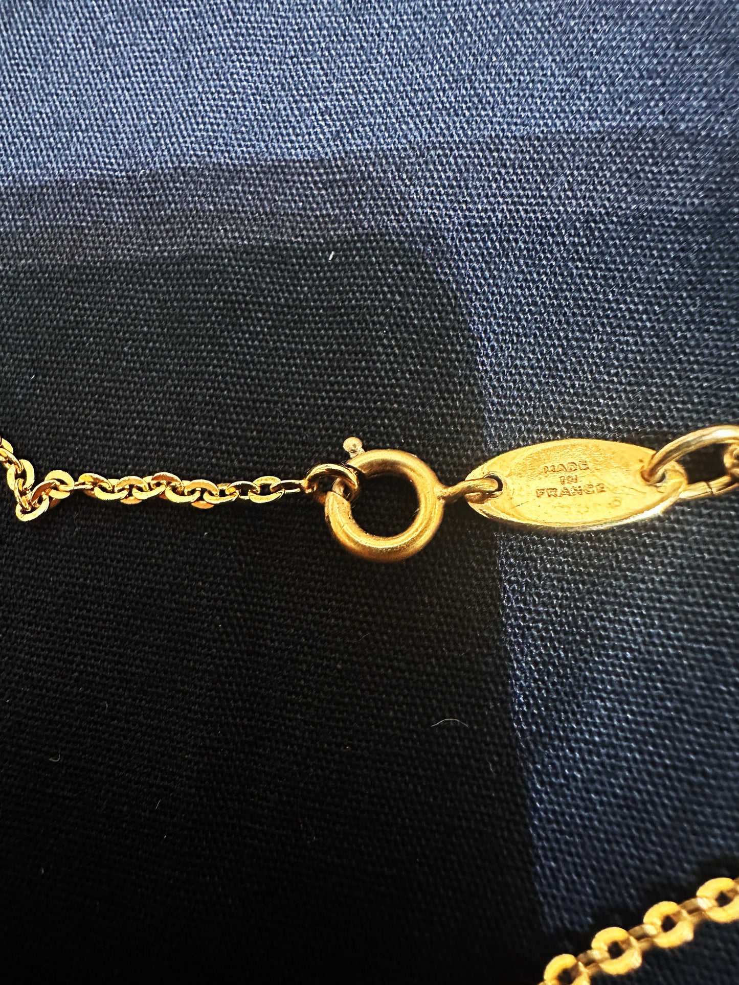 CHANEL Necklace Chain AUTH Coco Vintage Rare Gold choker CC Logo Pendant 1982