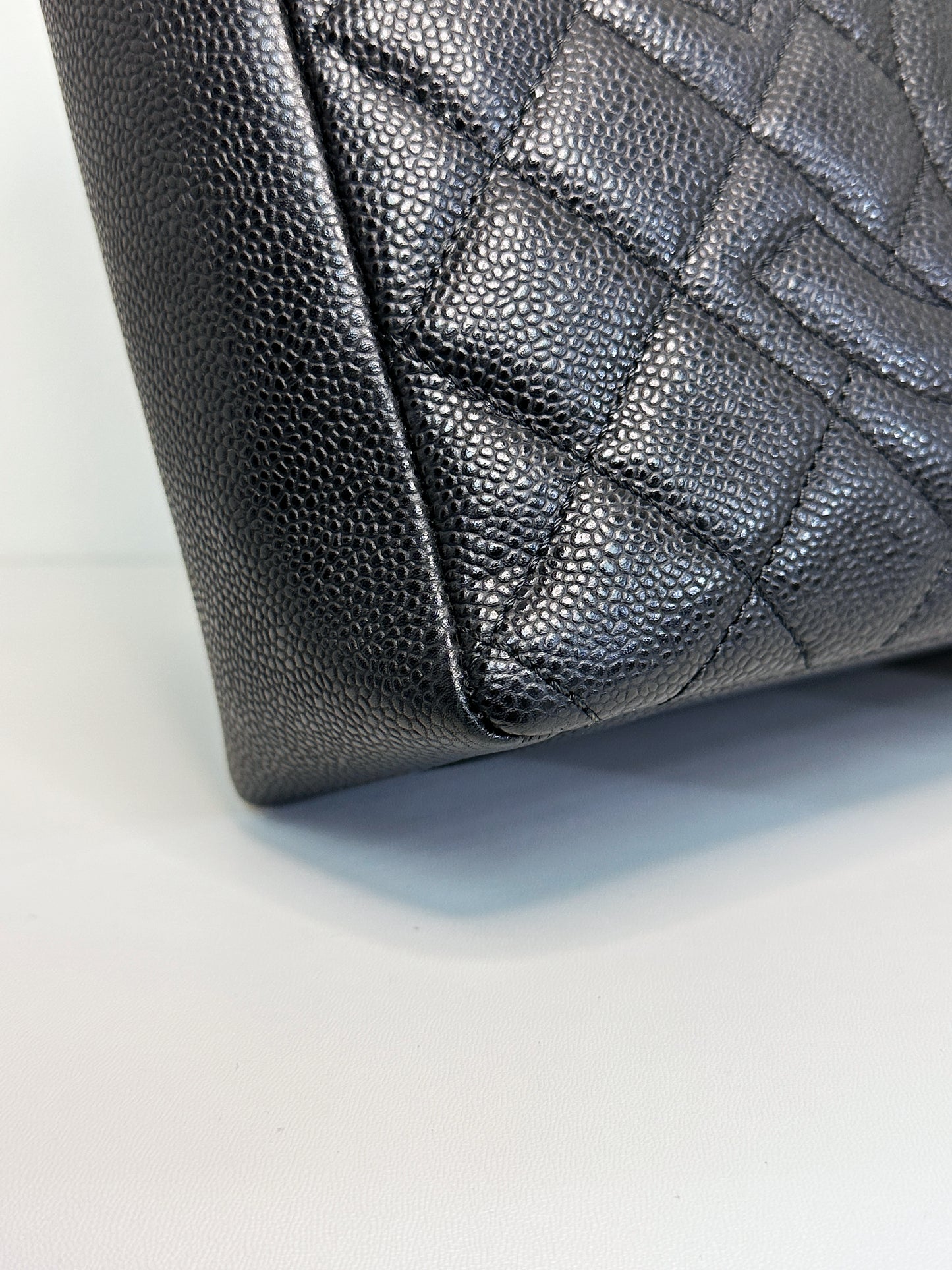 Chanel Caviar Quilted Petit Shopping Tote PST Black GHW 1602 holo card