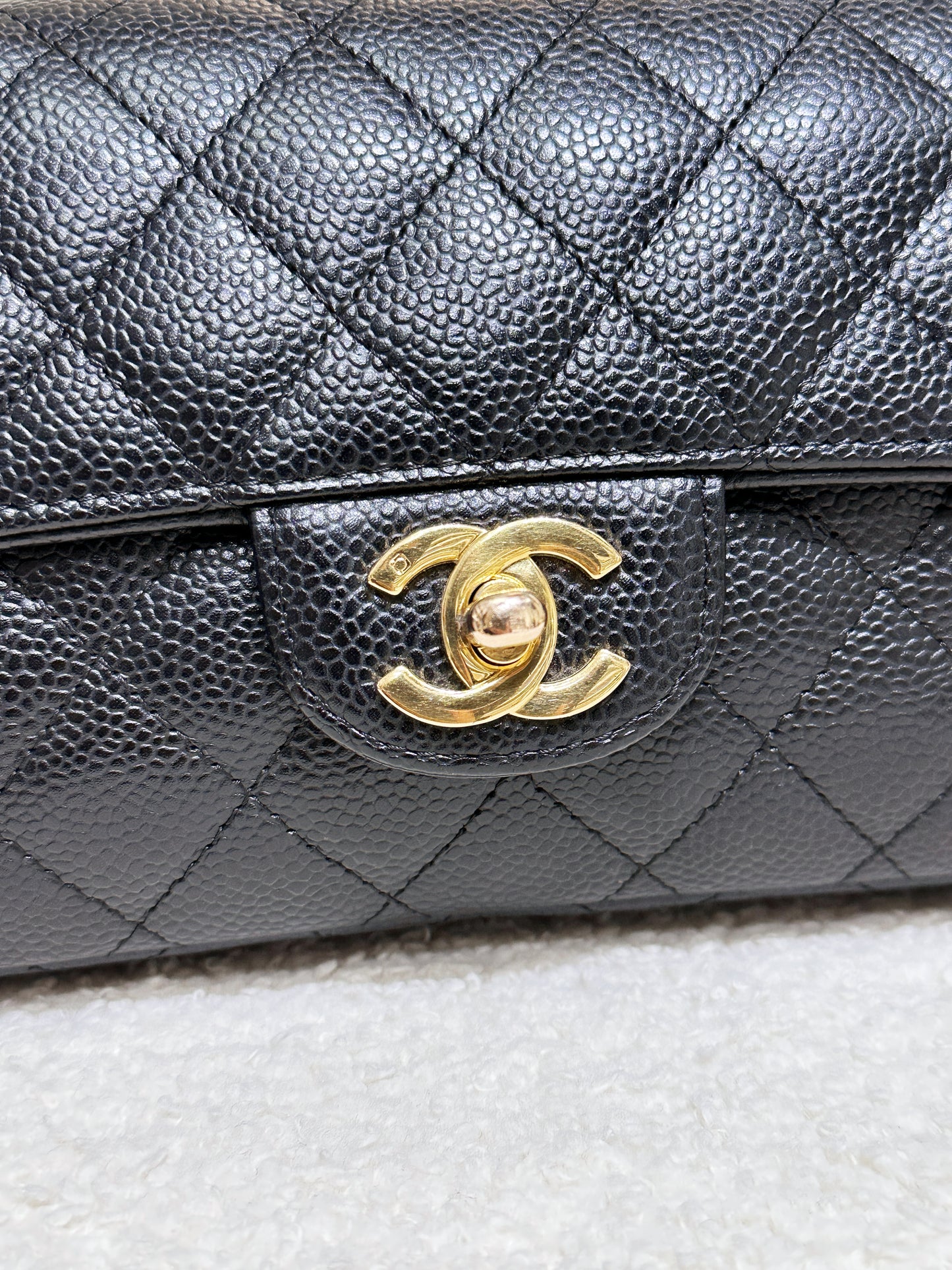 Chanel 24K Gold Caviar East West Flap Bag Black GHW 1273 holo card