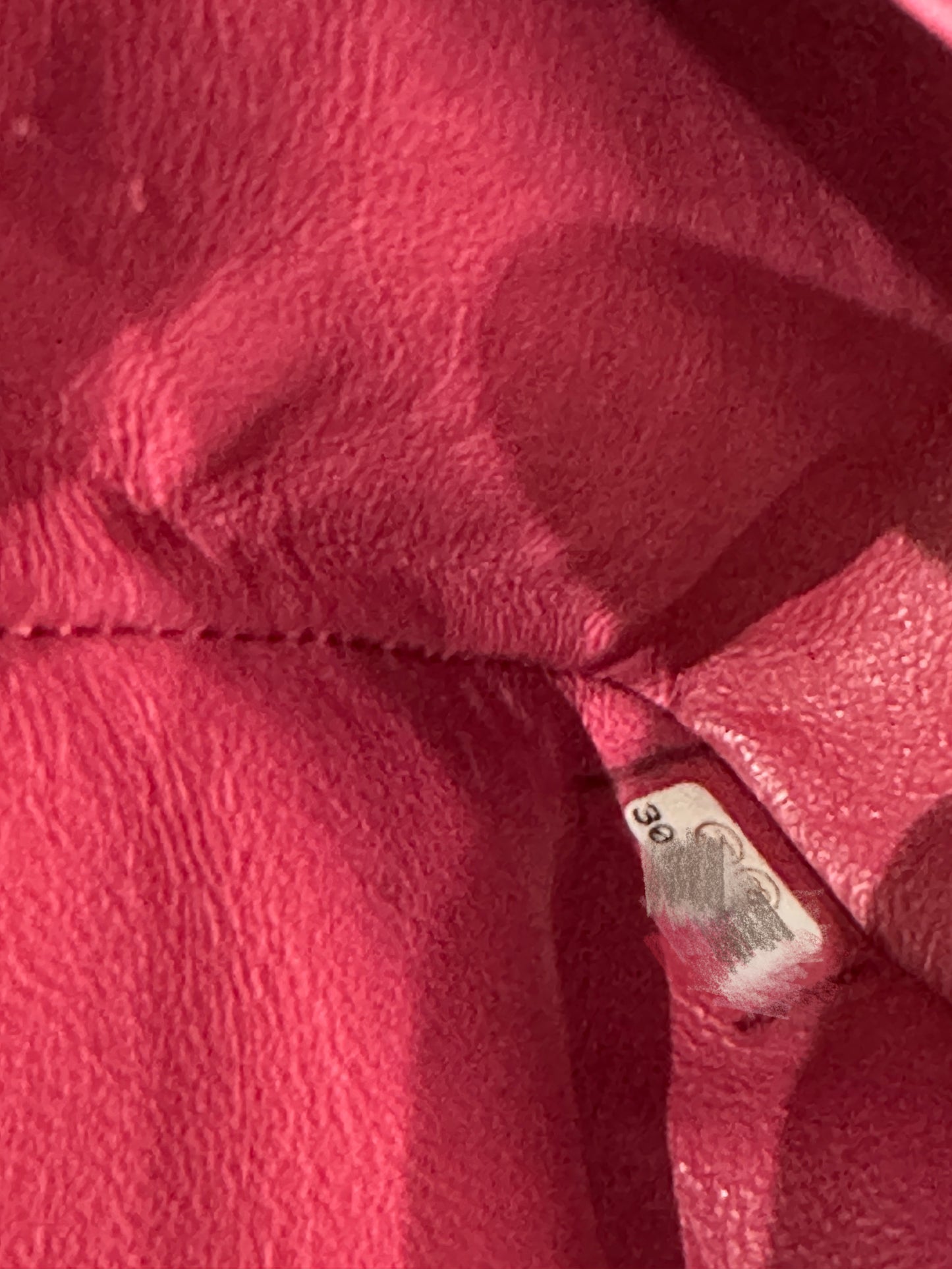 CHANEL Small Classic Double Flap Caviar Quilted Red GHW 