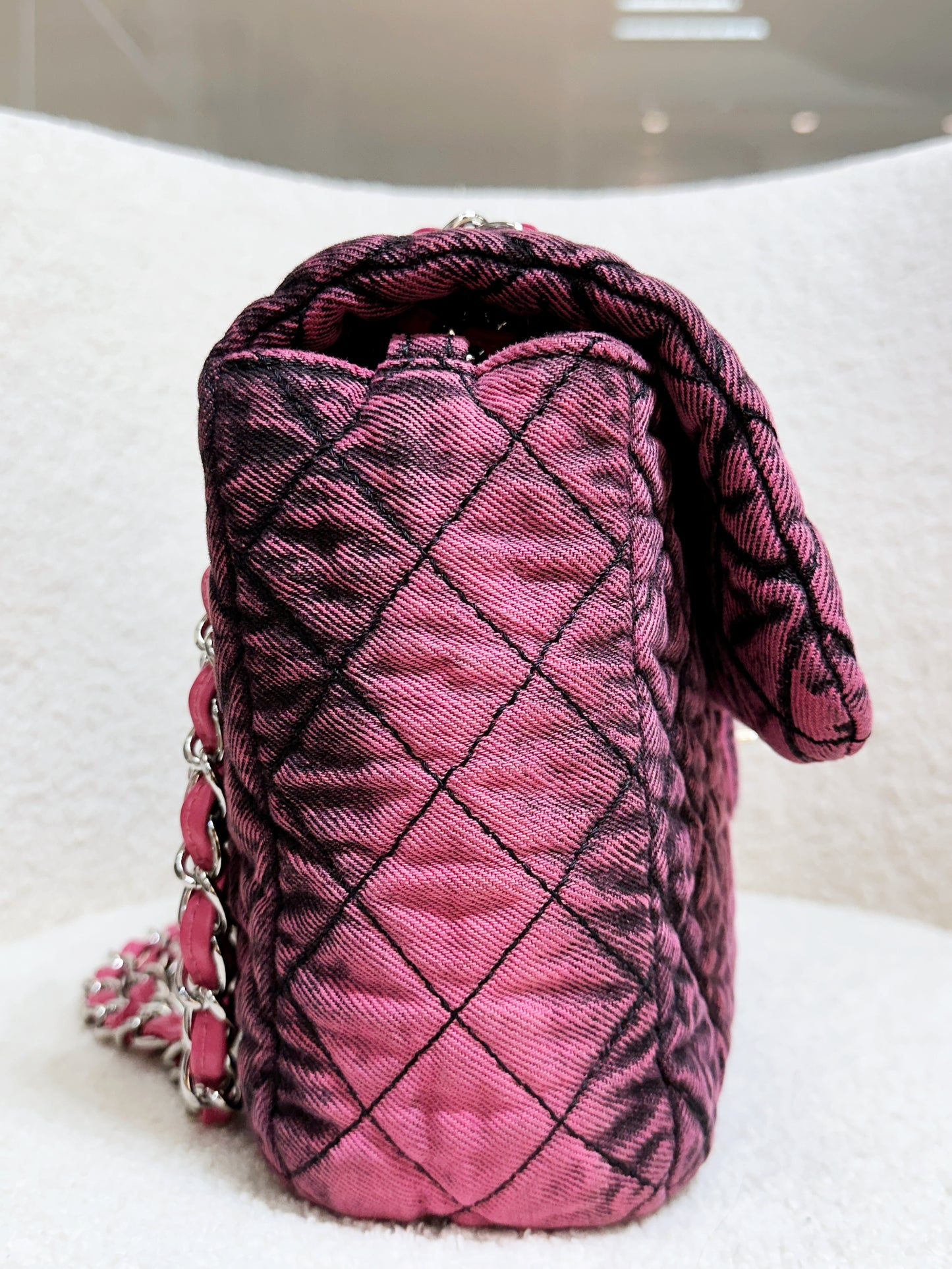 Chanel Denim Quilted Denimpression Flap Red Black