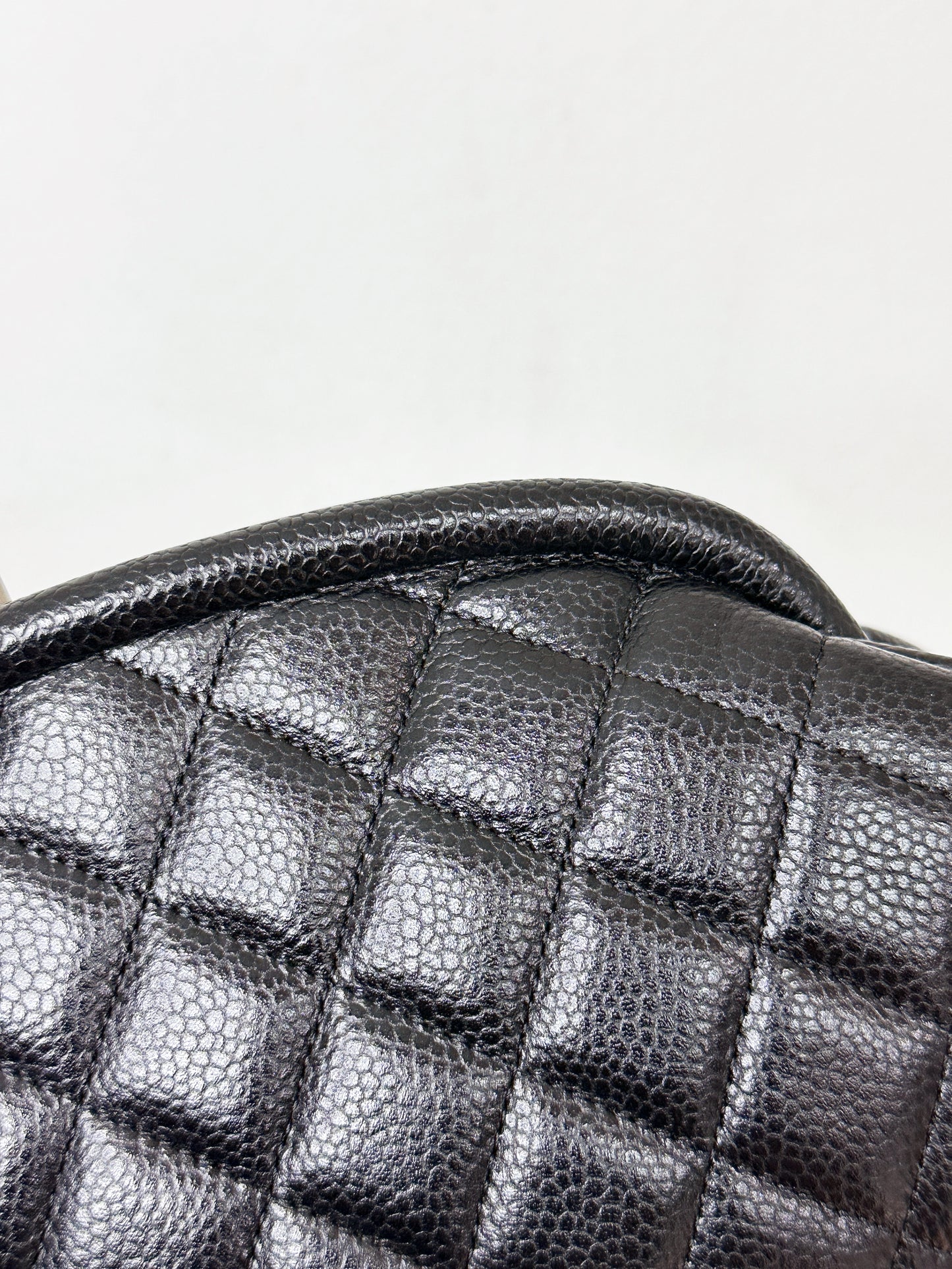 Chanel Quilted Timeless Kisslock Clutch Black Caviar SHW 1915 holo card