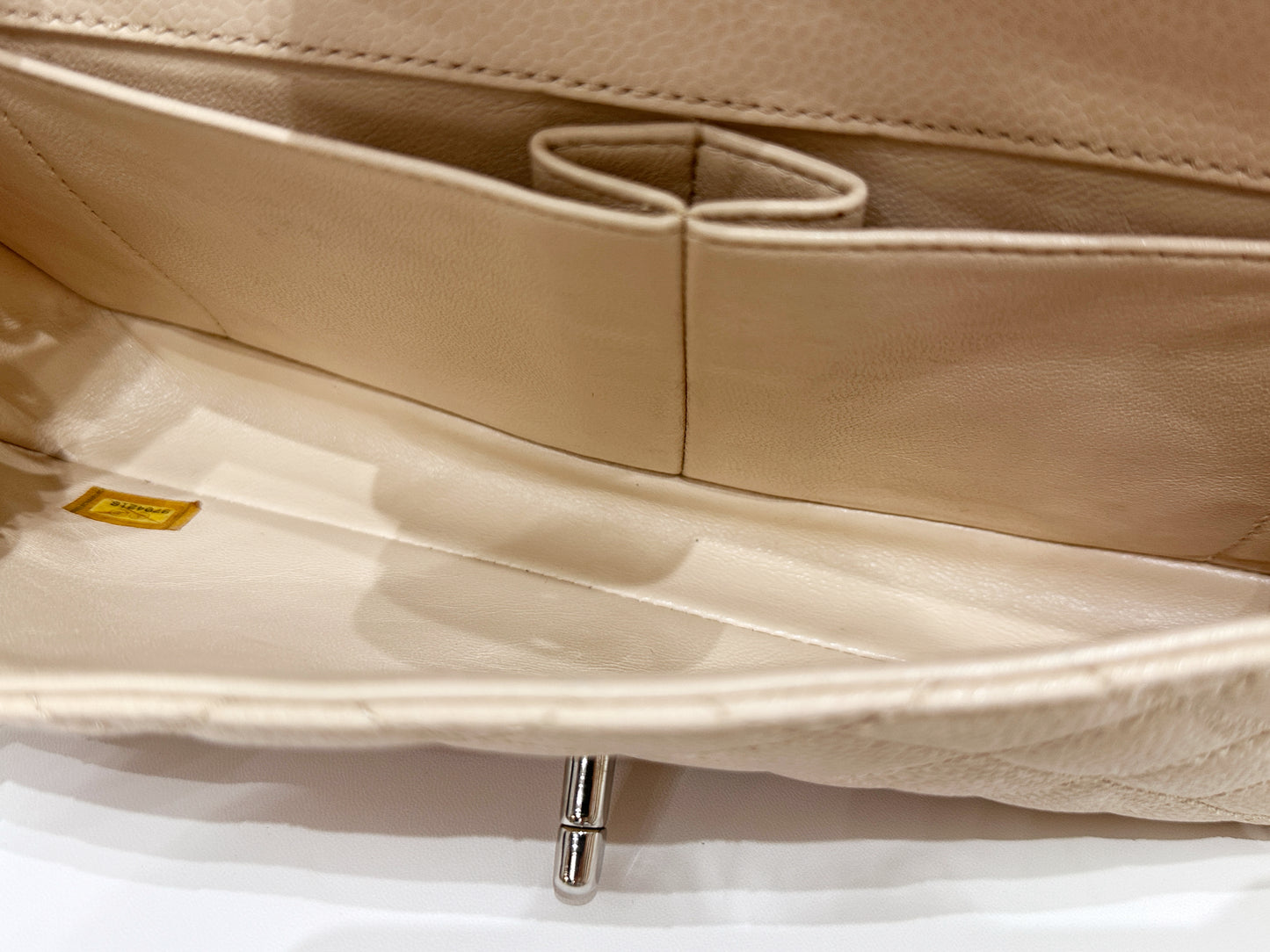 Chanel Classic Vintage Clutch East-west in Beige Color SHW 97 holo