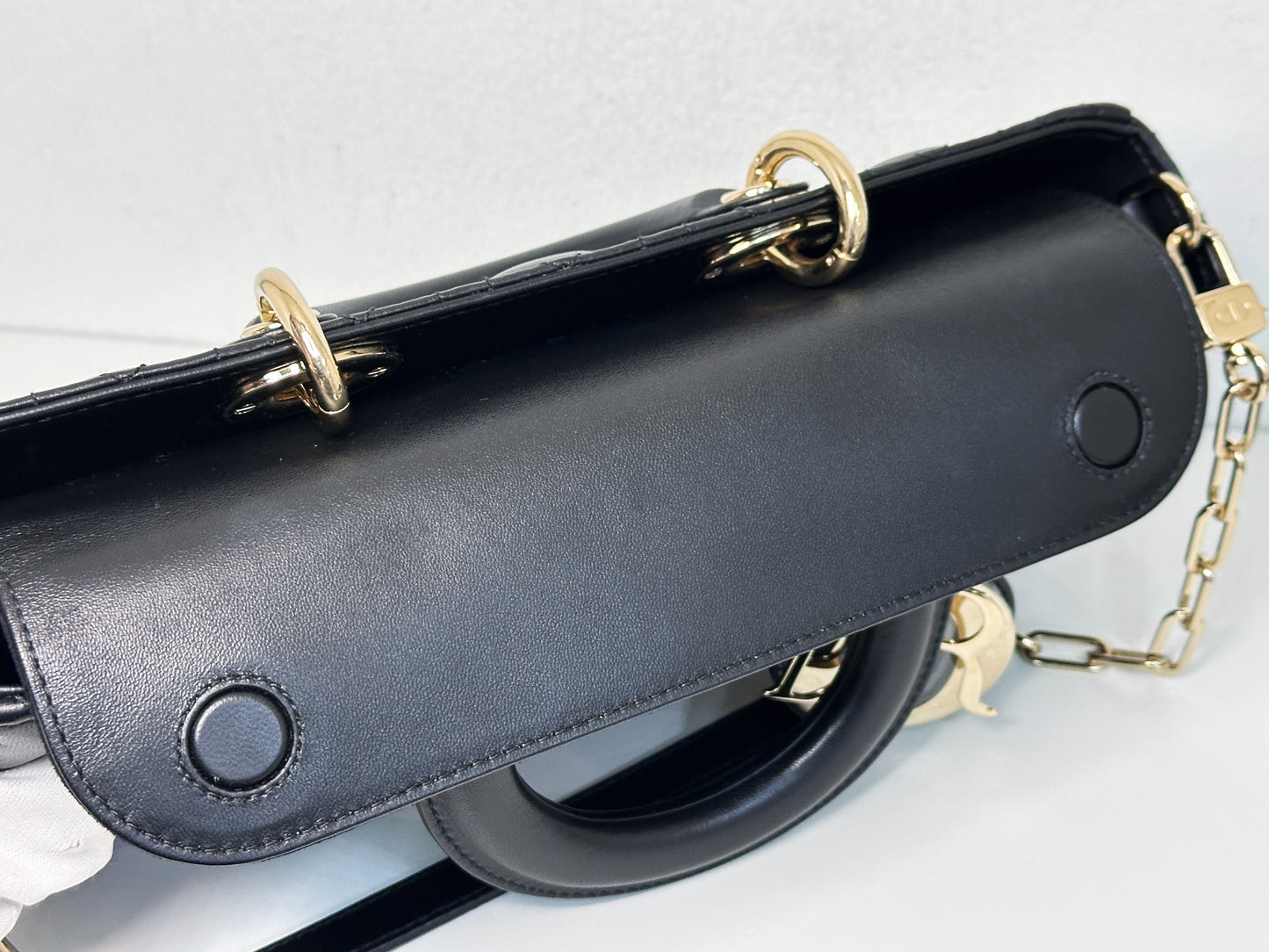Dior Medium Lady D-Joy Bag
Black Cannage Lambskin