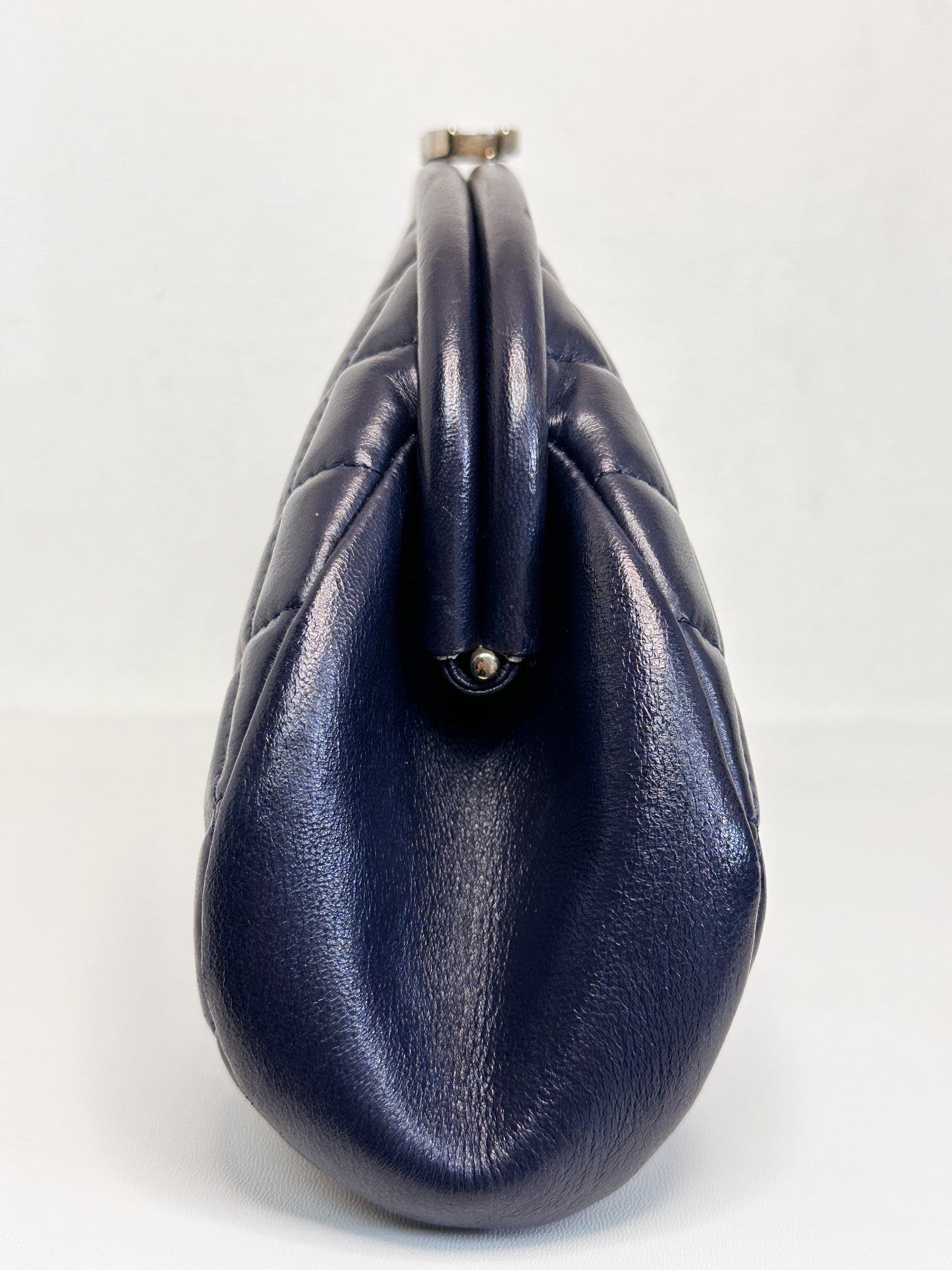 Chanel Quilted Timeless Kisslock Clutch Navy Blue Lambskin SHW 1890 holo card