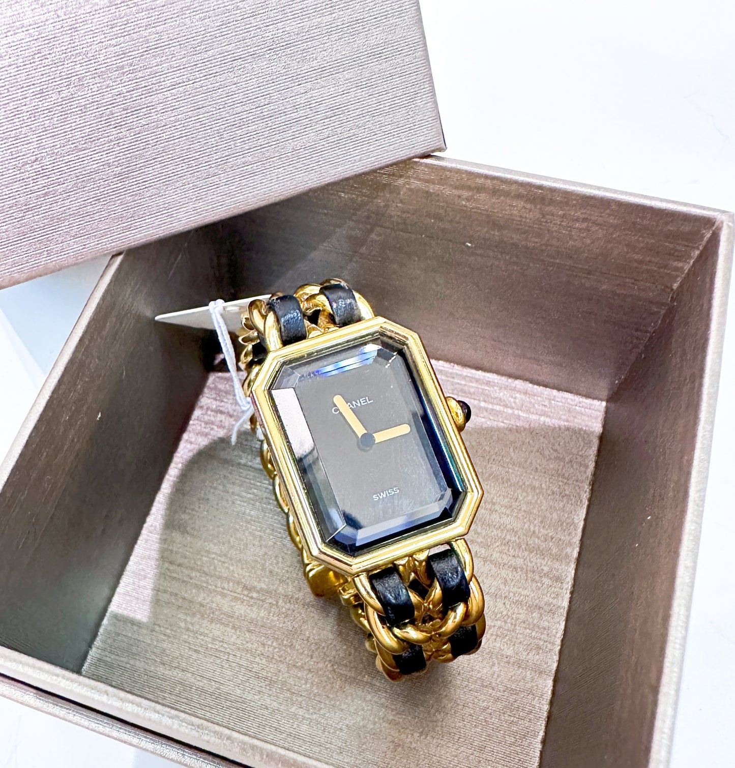 Chanel Premier Watch Size M