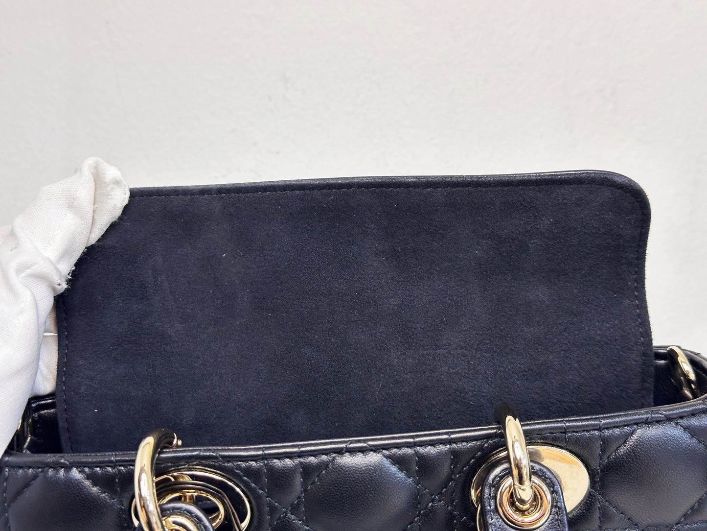 Dior Small Lady D-Joy Bag
Black Cannage Lambskin GHW