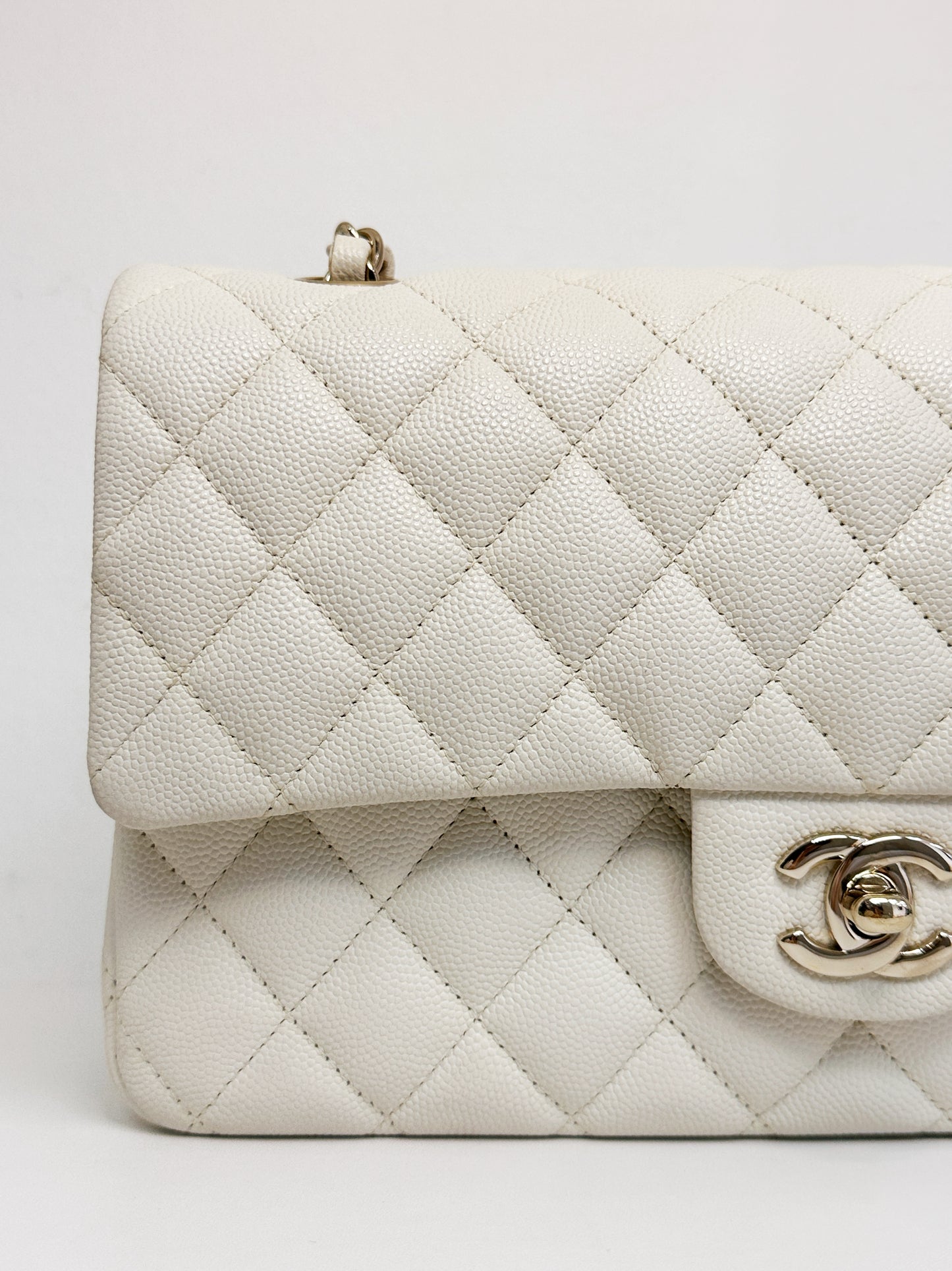Chanel Medium Caviar Classic Quilted Double Flap White Light Beige Bag LGHW L45J microchip