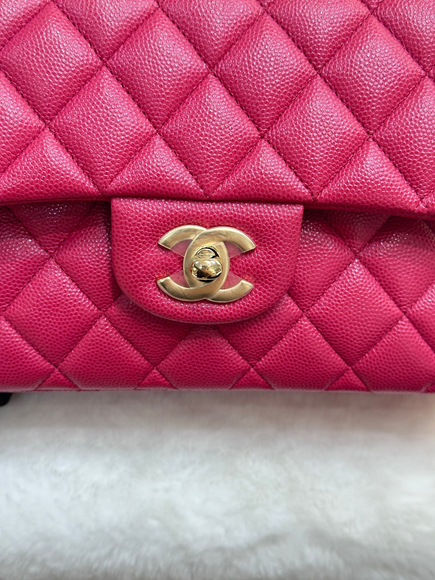 CHANEL Small Classic Double Flap Caviar Quilted Red GHW 