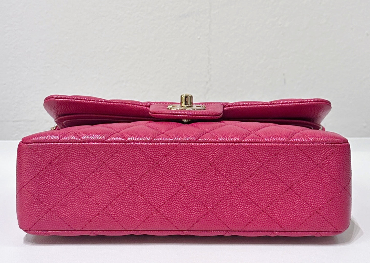 CHANEL Small Classic Double Flap Caviar Quilted Red GHW 