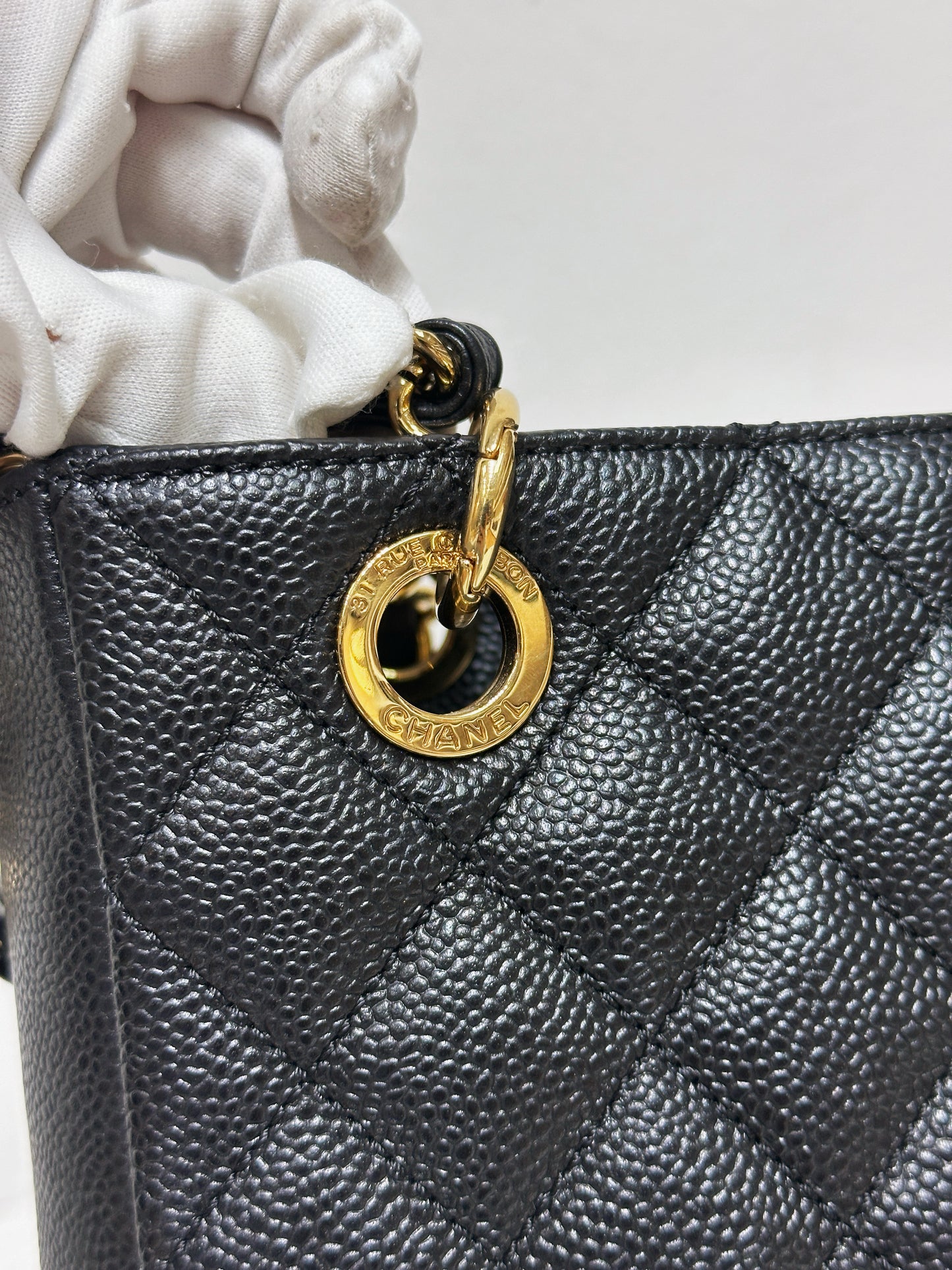 Chanel Caviar Quilted Petit Shopping Tote PST Black GHW 1608 holo card