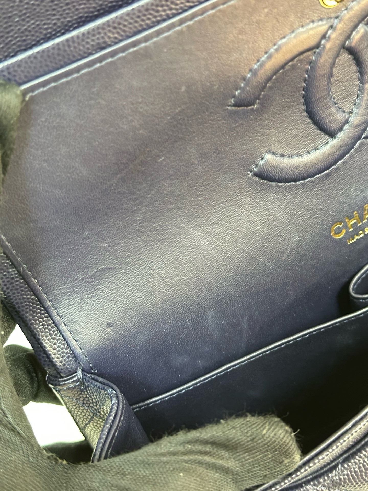 Chanel Medium Classic Caviar Double Flap Navy Blue Bag LSHW 2021year Microchip