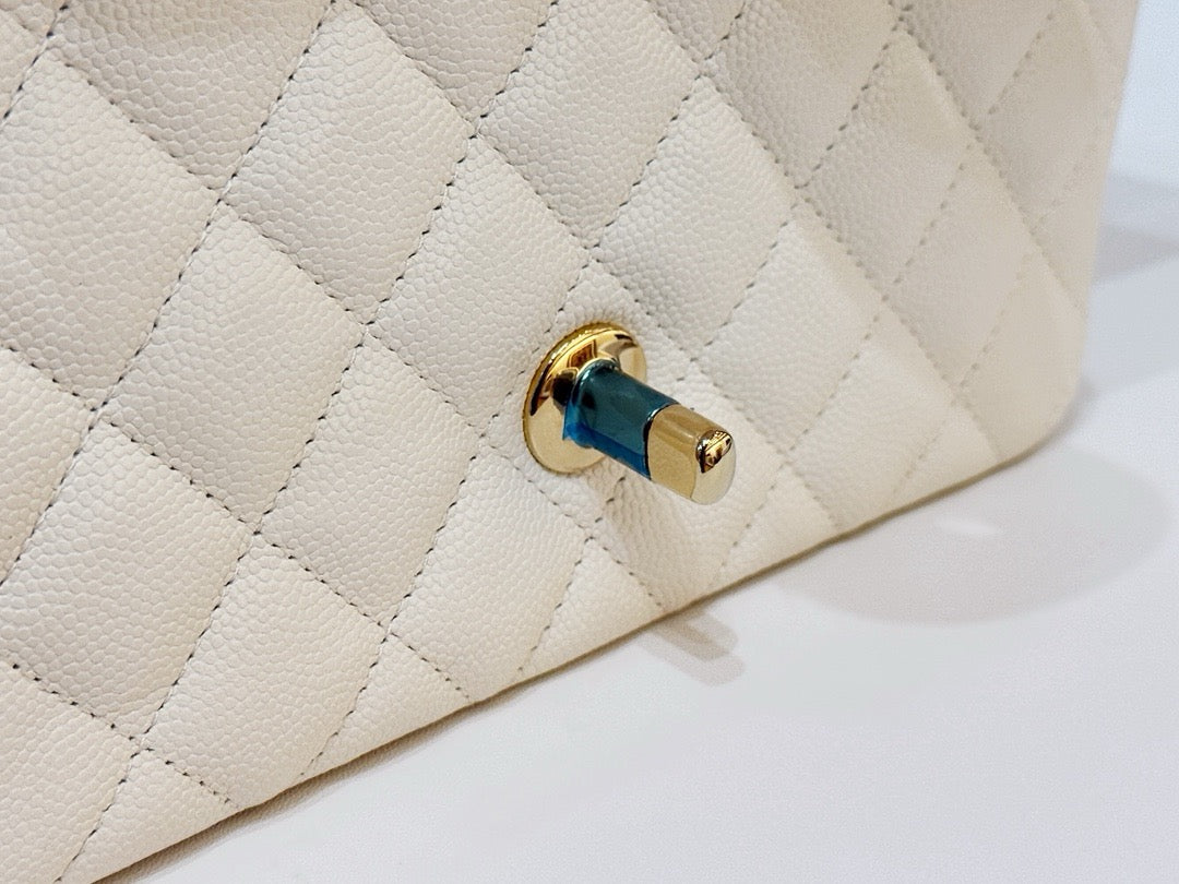 Chanel Mini Rectangle Caviar ivory 17C GHW 2339 holo