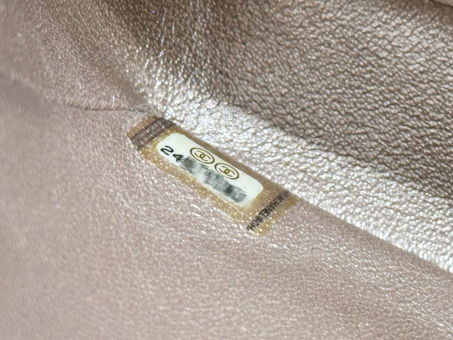 Chanel Camellia Mini Metallic Rose Gold/Pink Lambskin Gold Hardware 2487 holo card