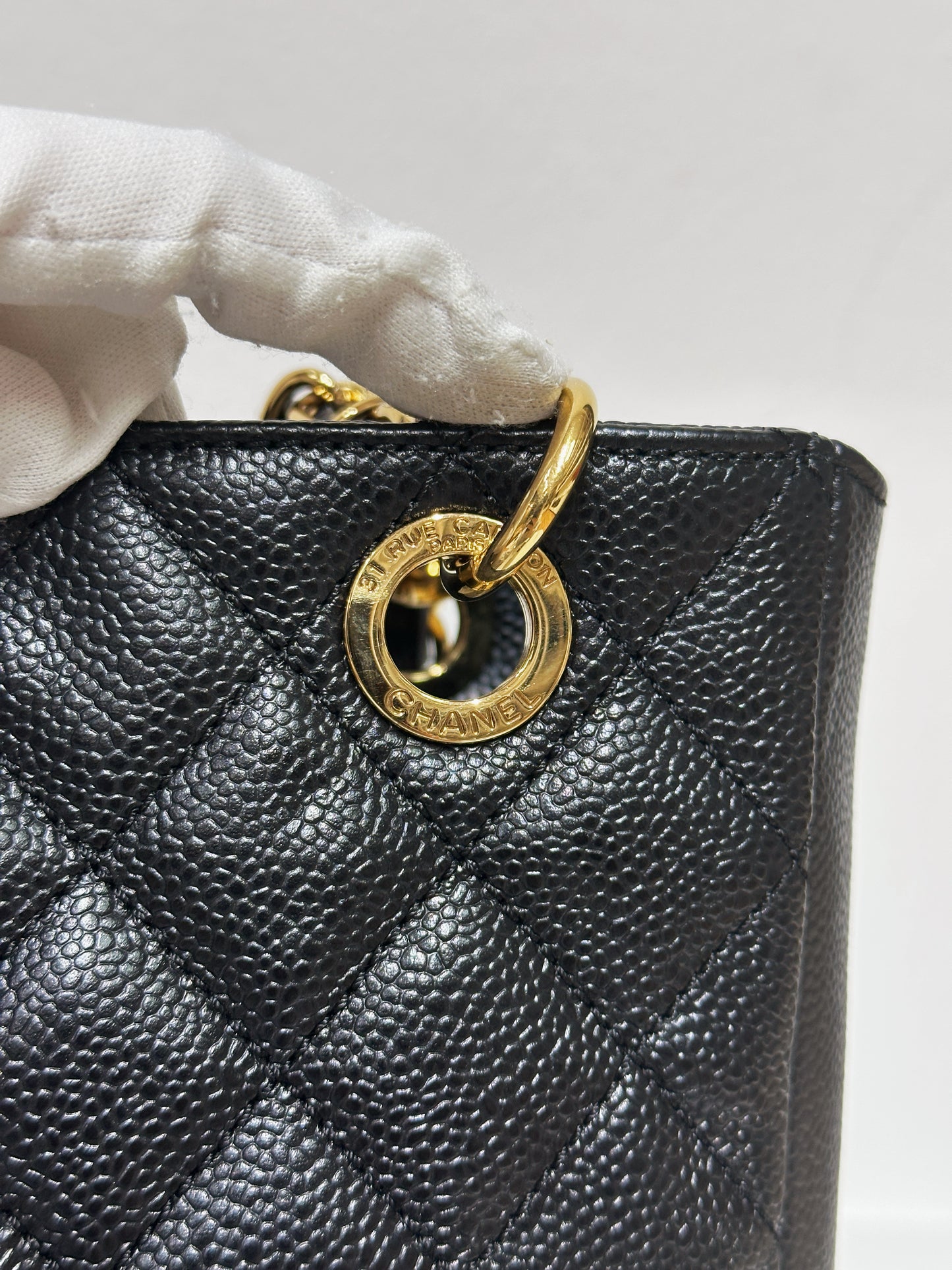 Chanel Caviar Quilted Petit Shopping Tote PST Black GHW 1608 holo card