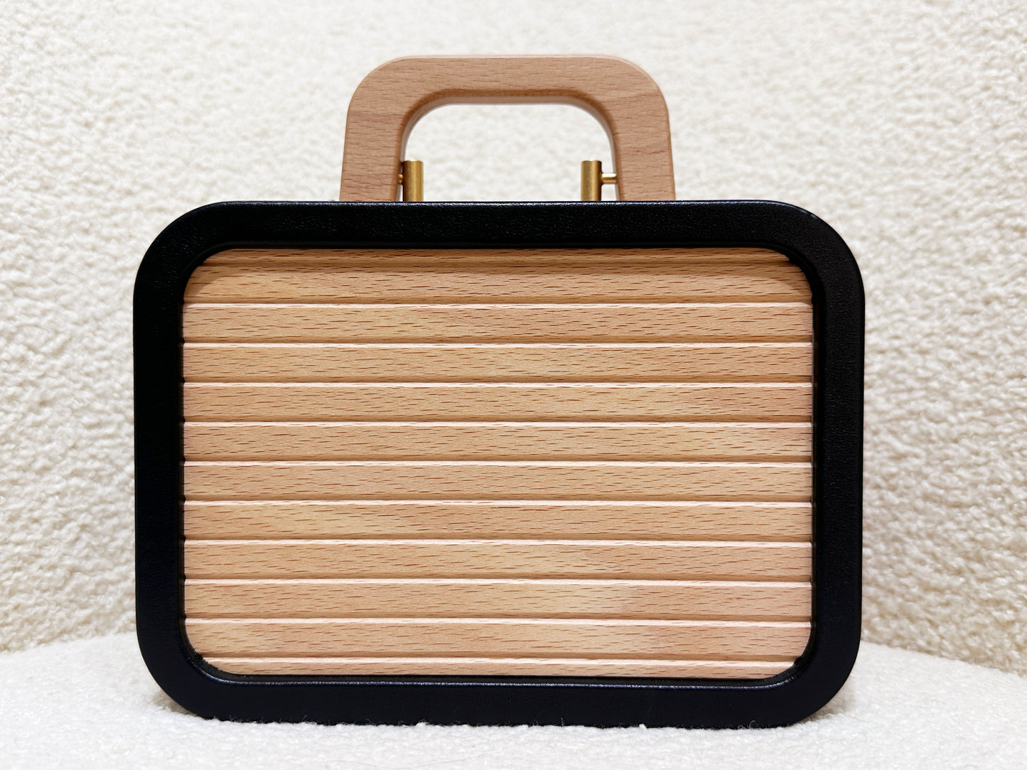 Chanel Beech Wood Lambskin CC Vanity Case Black PHOT microchip