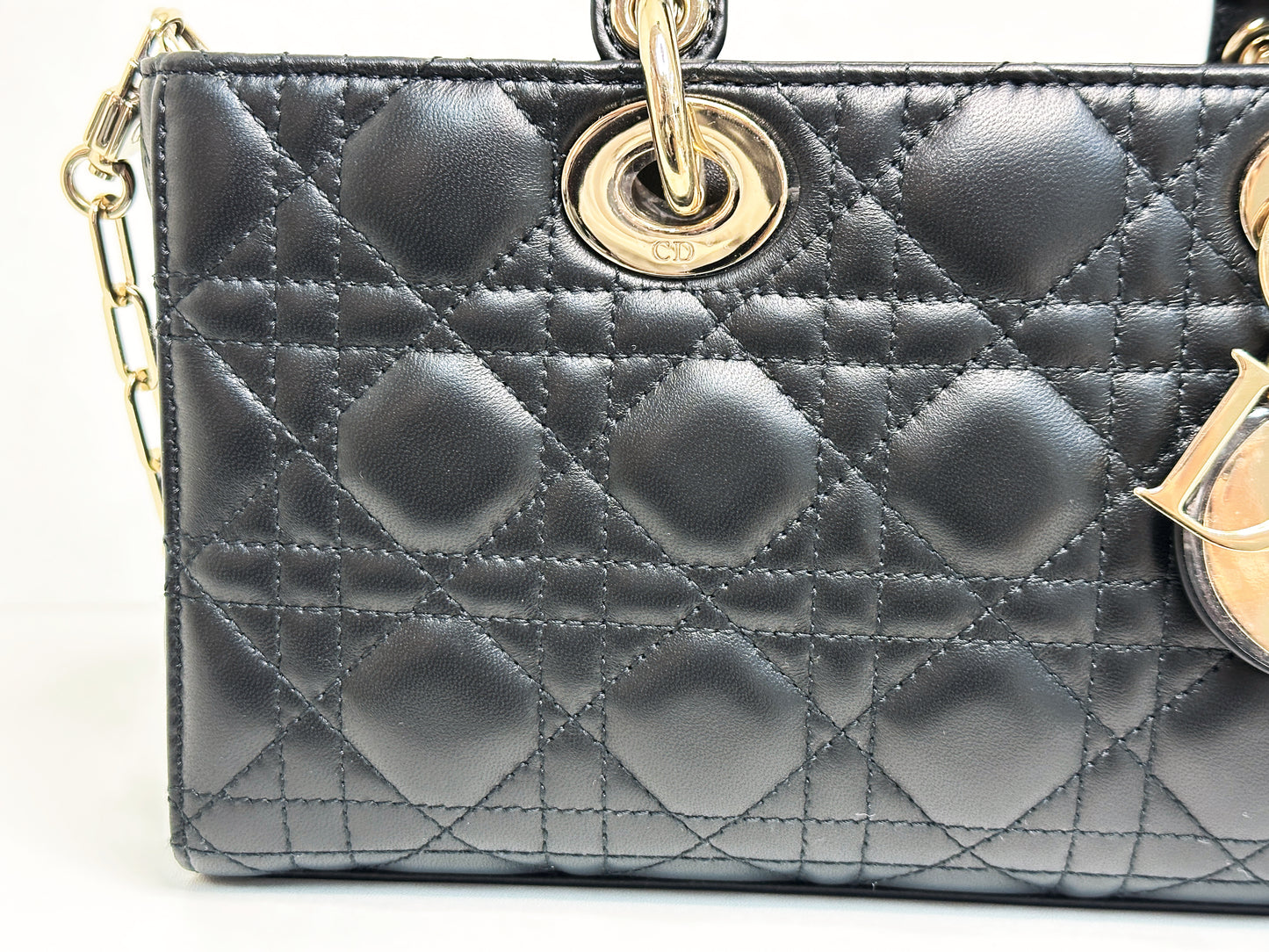 Dior Medium Lady D-Joy Bag
Black Cannage Lambskin