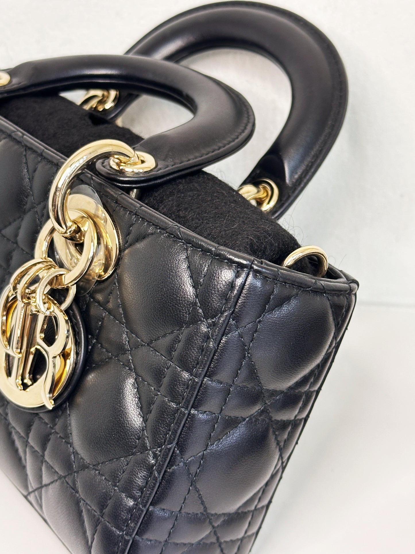 Dior Small Lady D-Joy Bag
Black Cannage Lambskin GHW