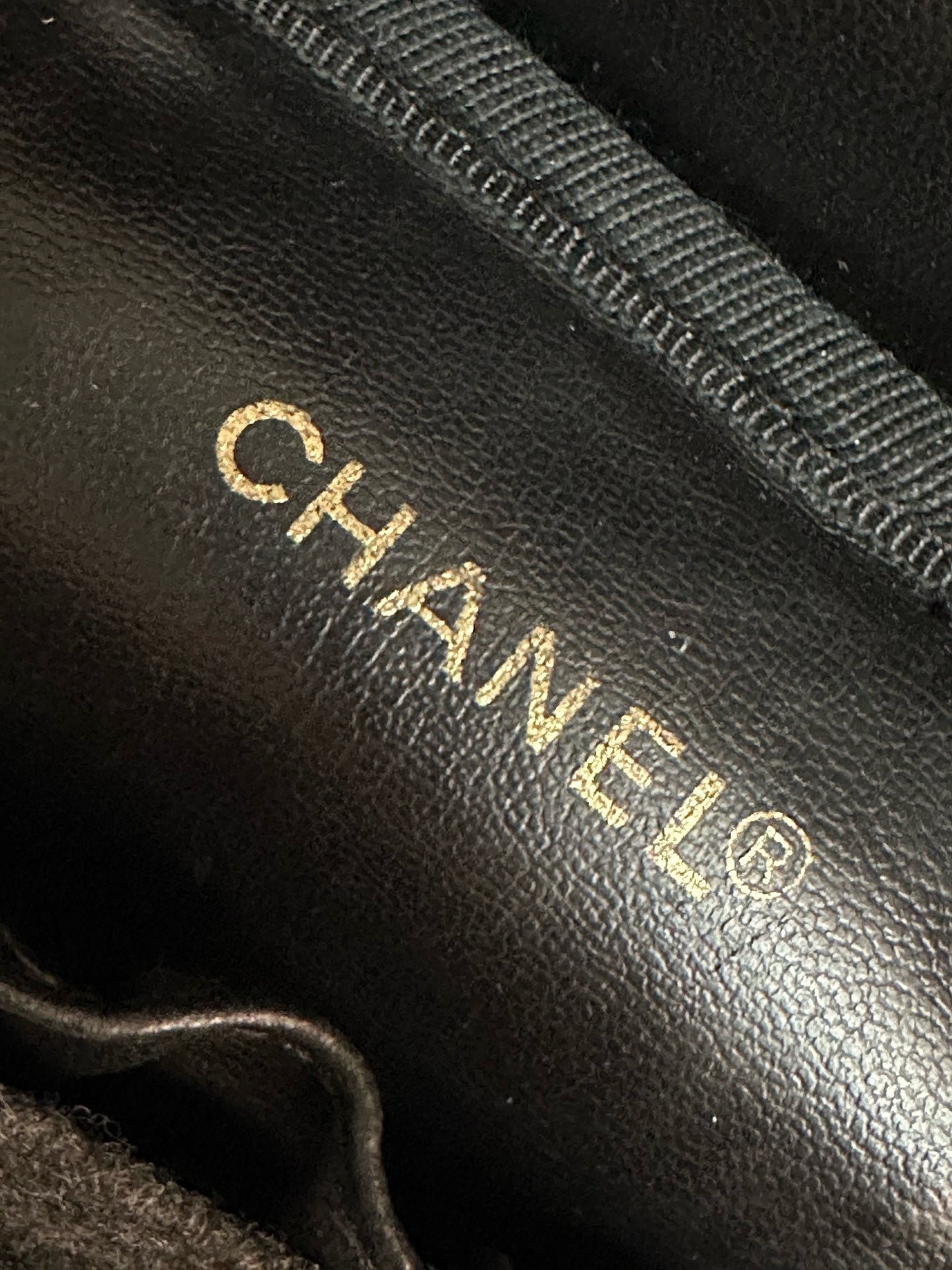 Chanel Vintage Vanity Case Black Caviar GHW 2 holo card