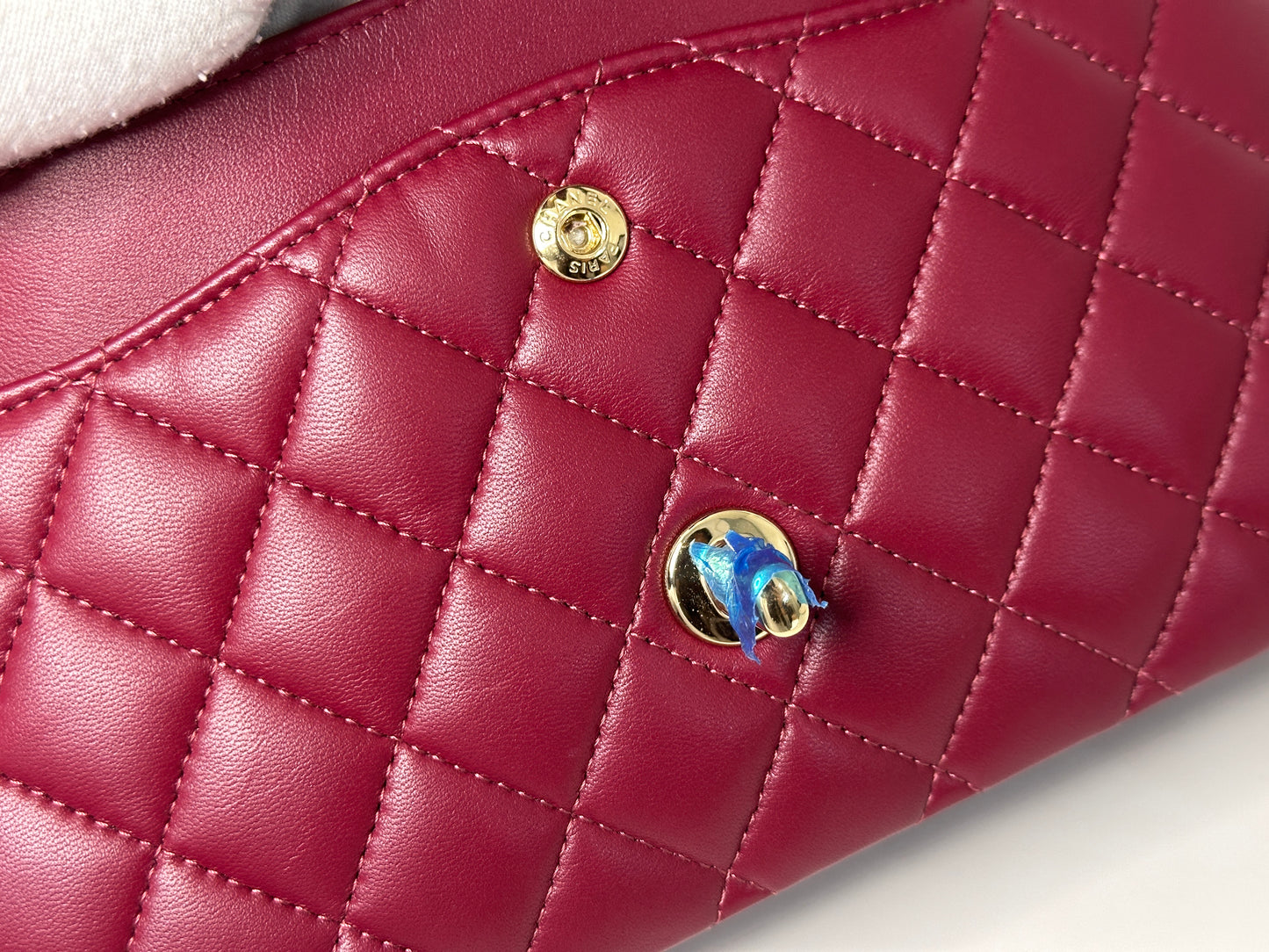 CHANEL MEDIUM 21A CLASSIC DOUBLE FLAP BAG LAMBSKIN DARK RED LGHW ULLK microchip
