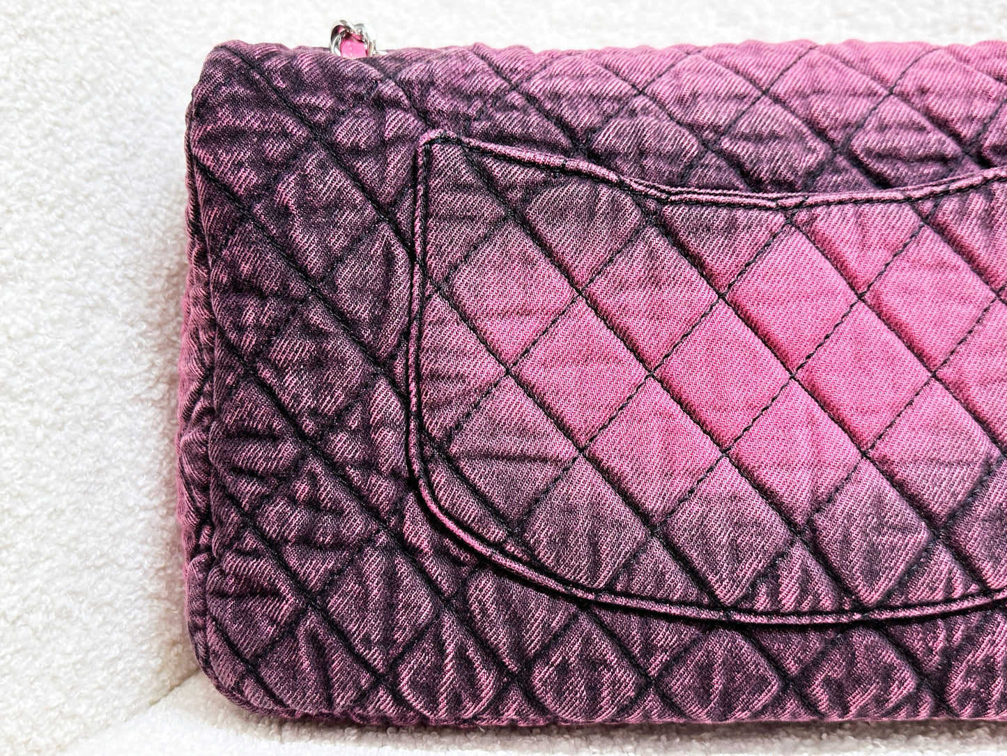Chanel Denim Quilted Denimpression Flap Red Black