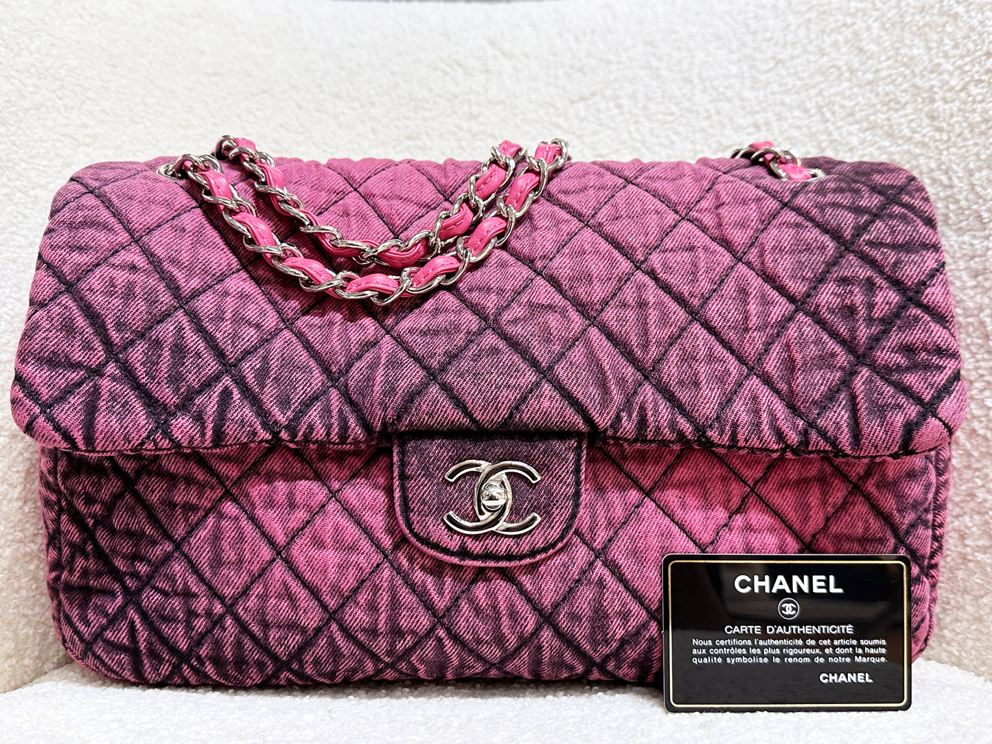 Chanel Denim Quilted Denimpression Flap Red Black