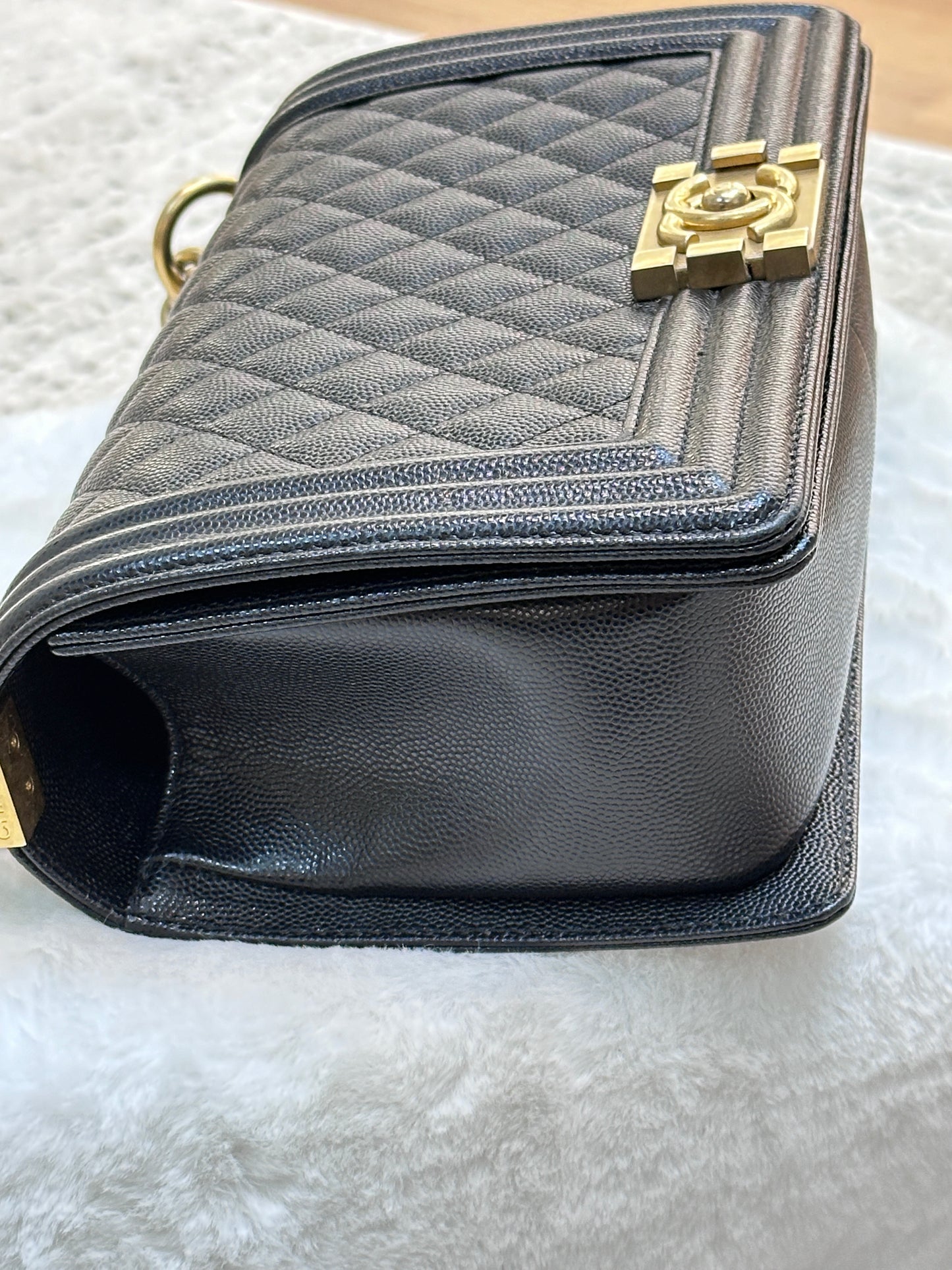 Chanel Medium Boy Bag Black Caviar GHW