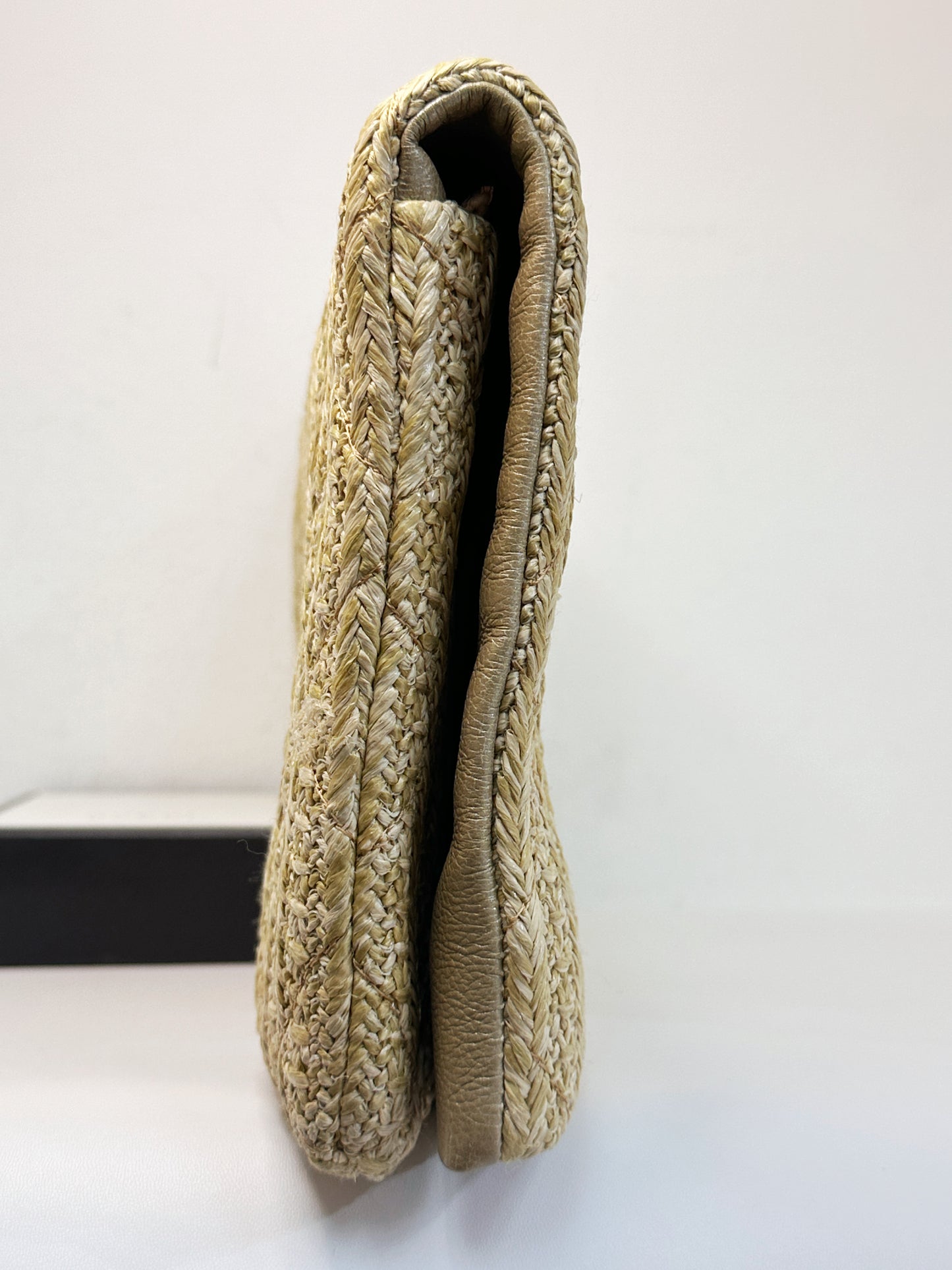 Chanel CC Woven Clutch Gold Natural Raffia Antique Gold Hardware 2502 holo