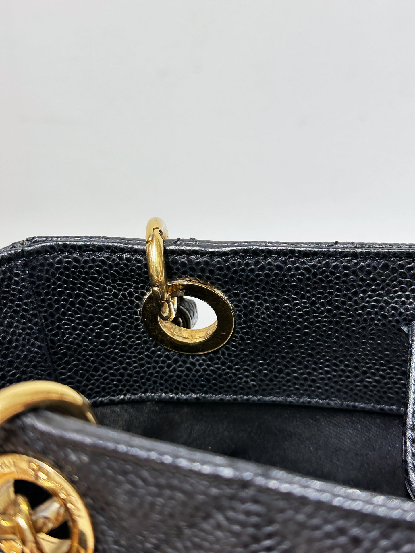 Chanel Caviar Quilted Petit Shopping Tote PST Black GHW 1602 holo card