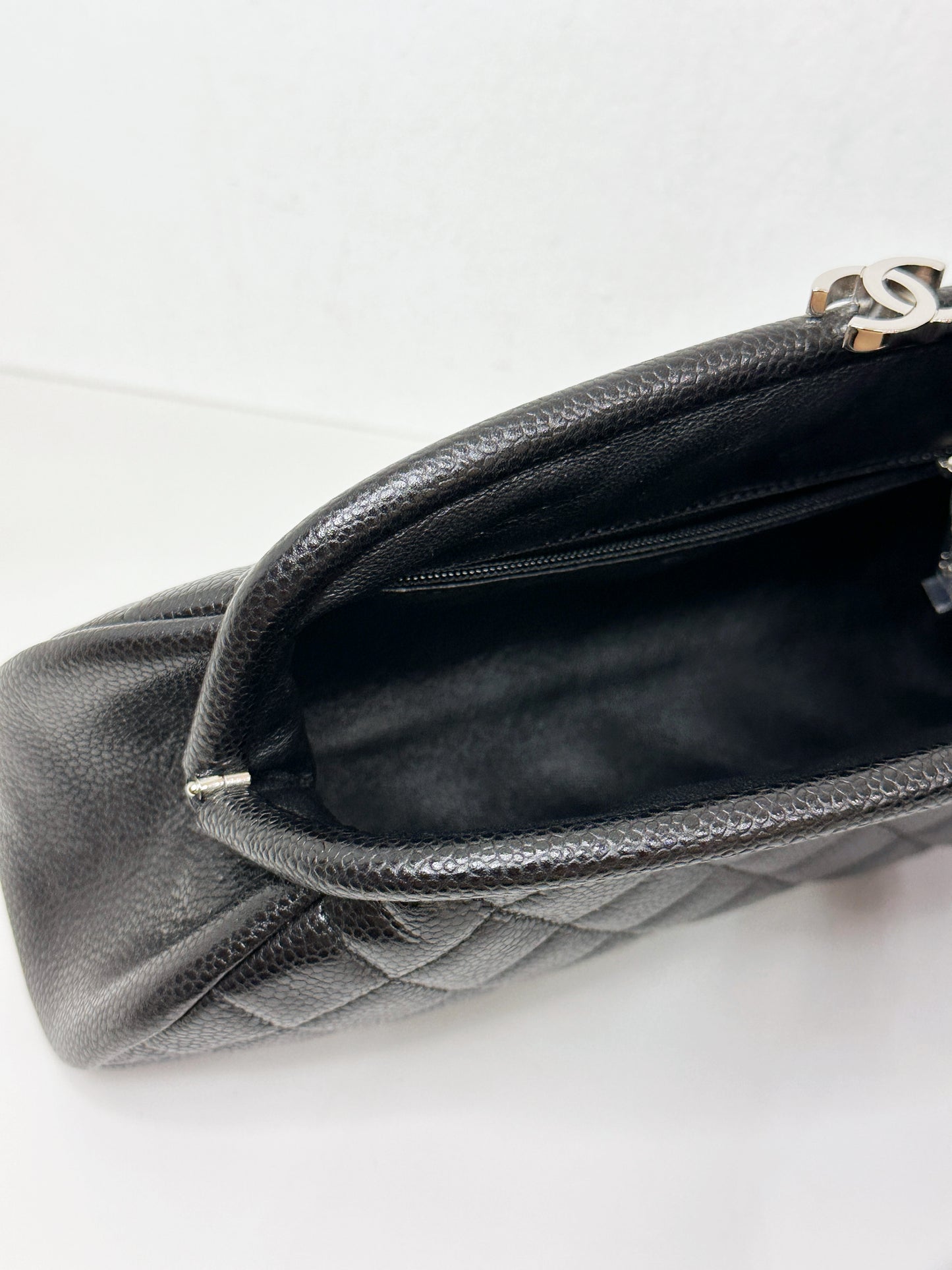 Chanel Quilted Timeless Kisslock Clutch Black Caviar SHW 1915 holo card