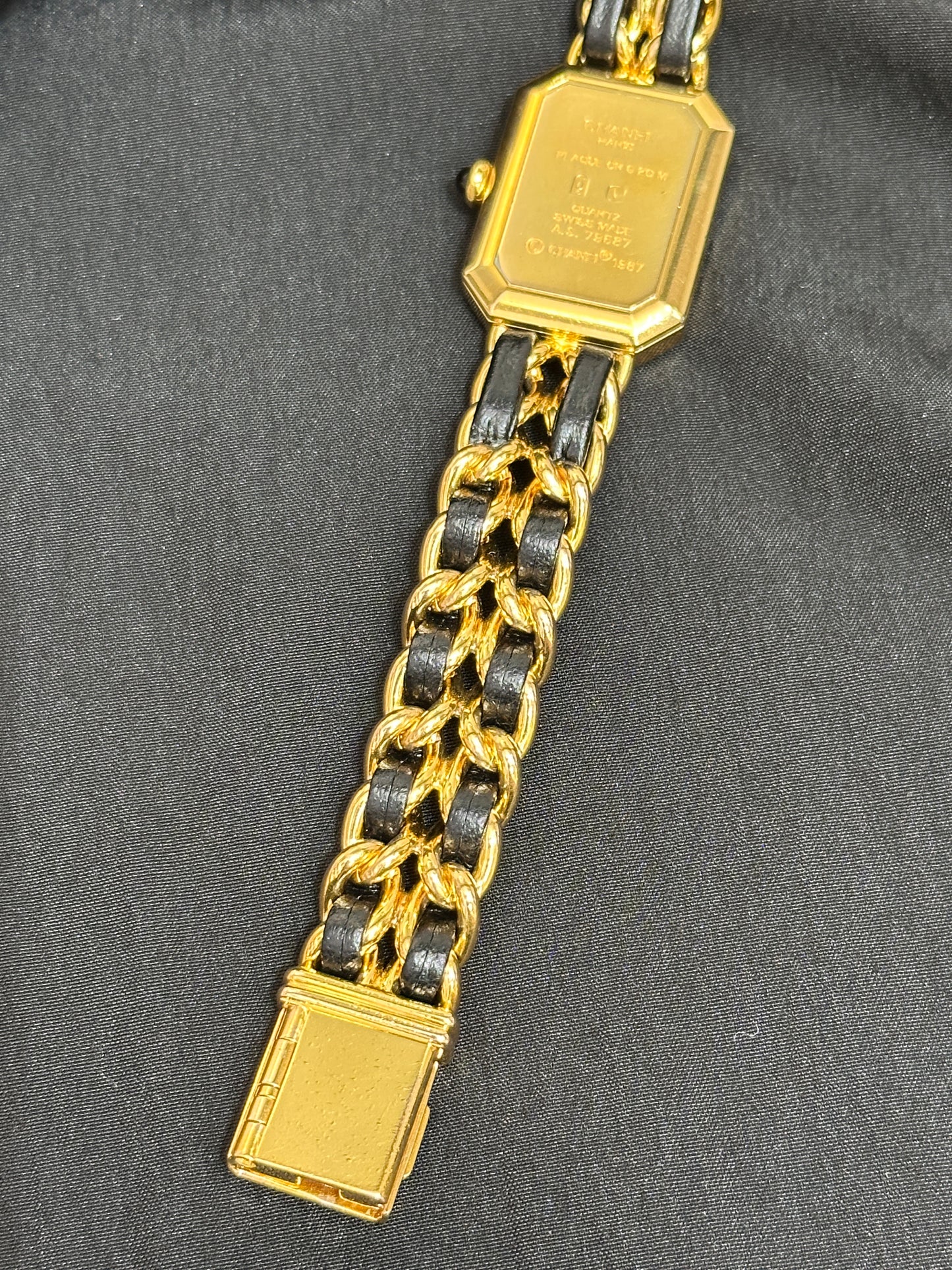 Chanel Watch L size