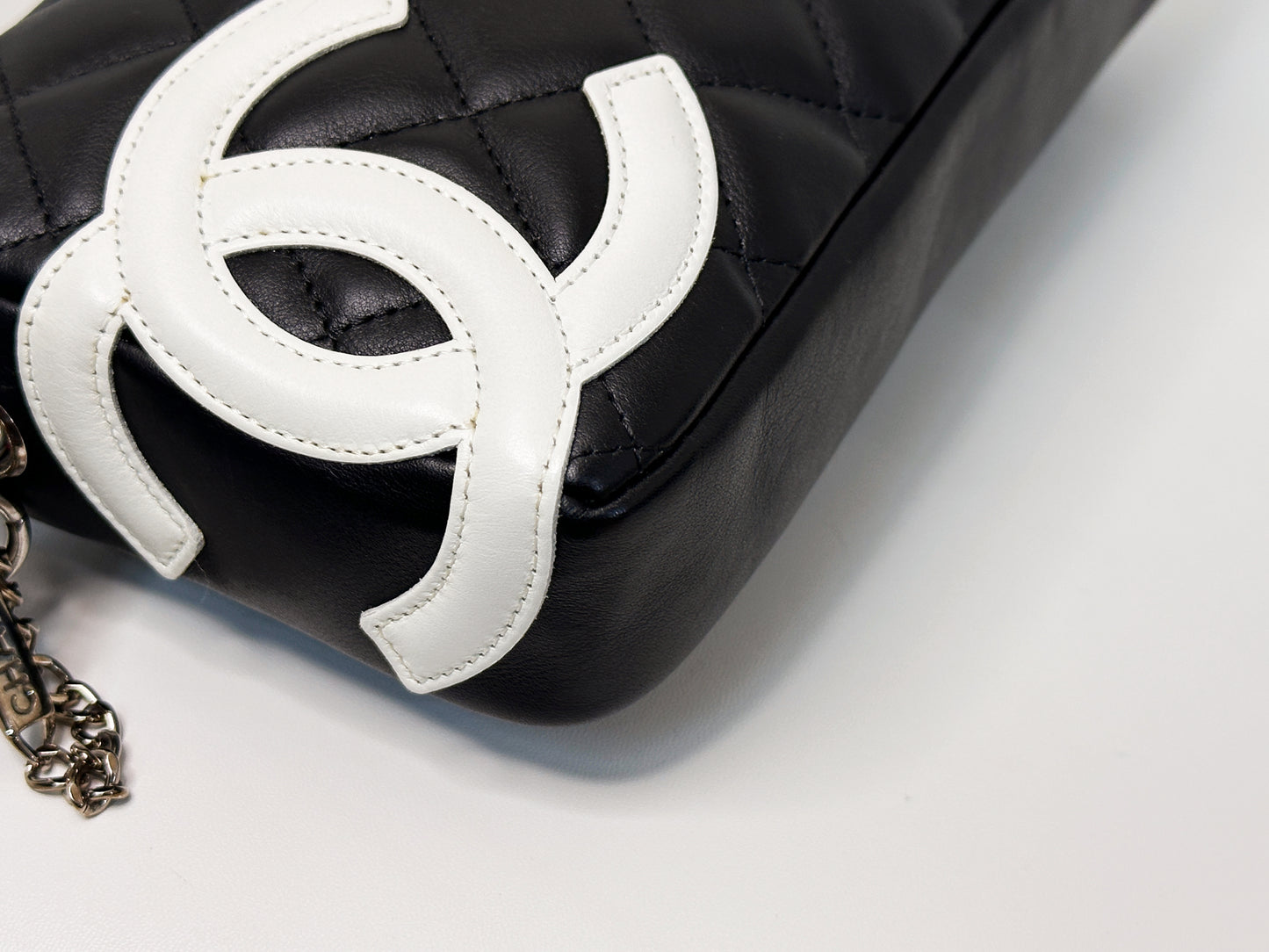 Chanel Calfskin Quilted Cambon Pochette Black White 922 holo card