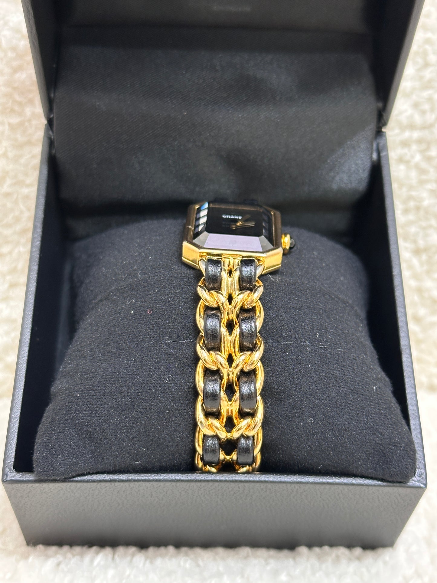 Chanel Watch L size