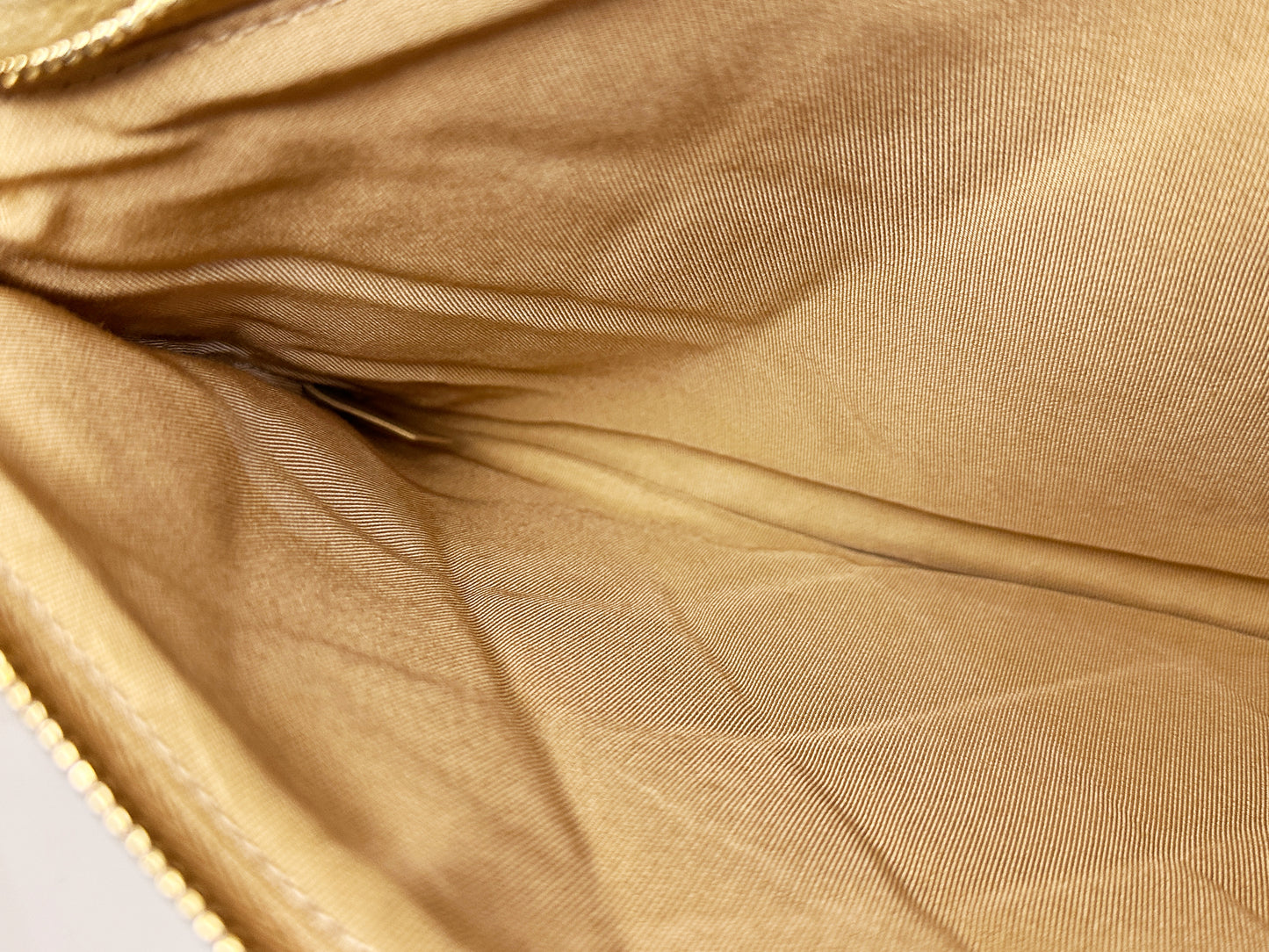 Chanel CC Woven Clutch Gold Natural Raffia Antique Gold Hardware 2502 holo