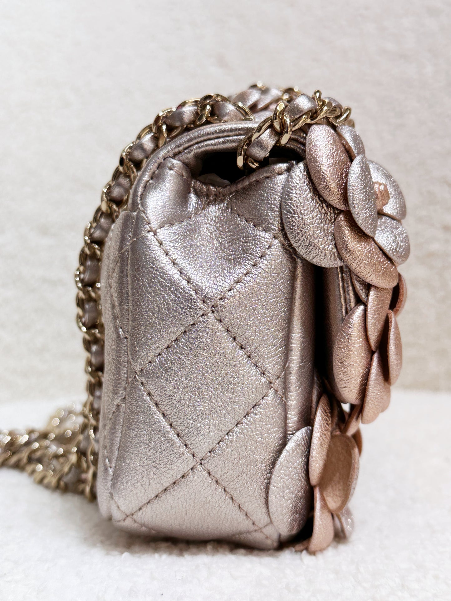 Chanel Camellia Mini Metallic Rose Gold/Pink Lambskin Gold Hardware 2487 holo card