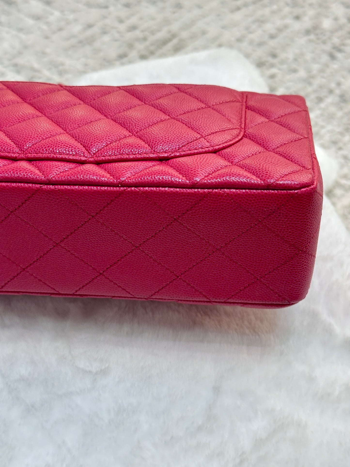 CHANEL Small Classic Double Flap Caviar Quilted Red GHW 