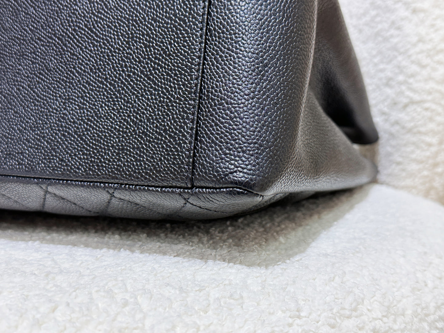 Chanel Caviar Grand Shopping Tote GST Black SHW 1594 holo card