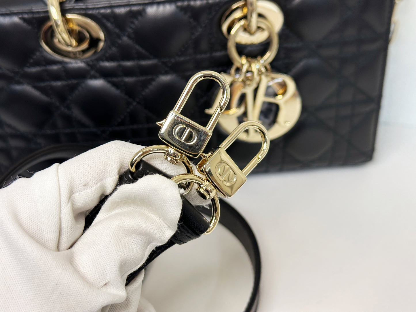 Dior Medium Lady D-Joy Bag
Black Cannage Lambskin