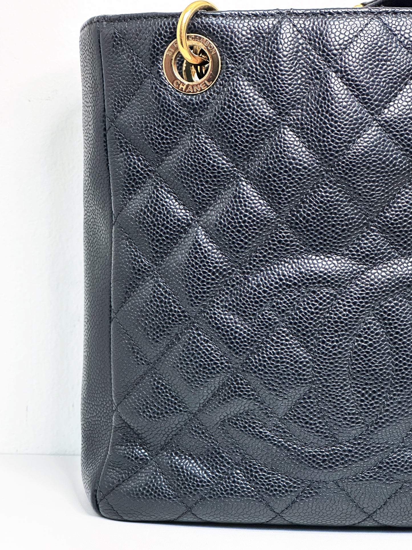 Chanel Caviar Quilted Petit Shopping Tote PST Black 1506 holo card
