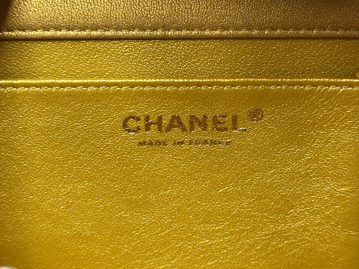 Chanel Lambskin Evening In Egypt Clutch Gold 2815 holo card
