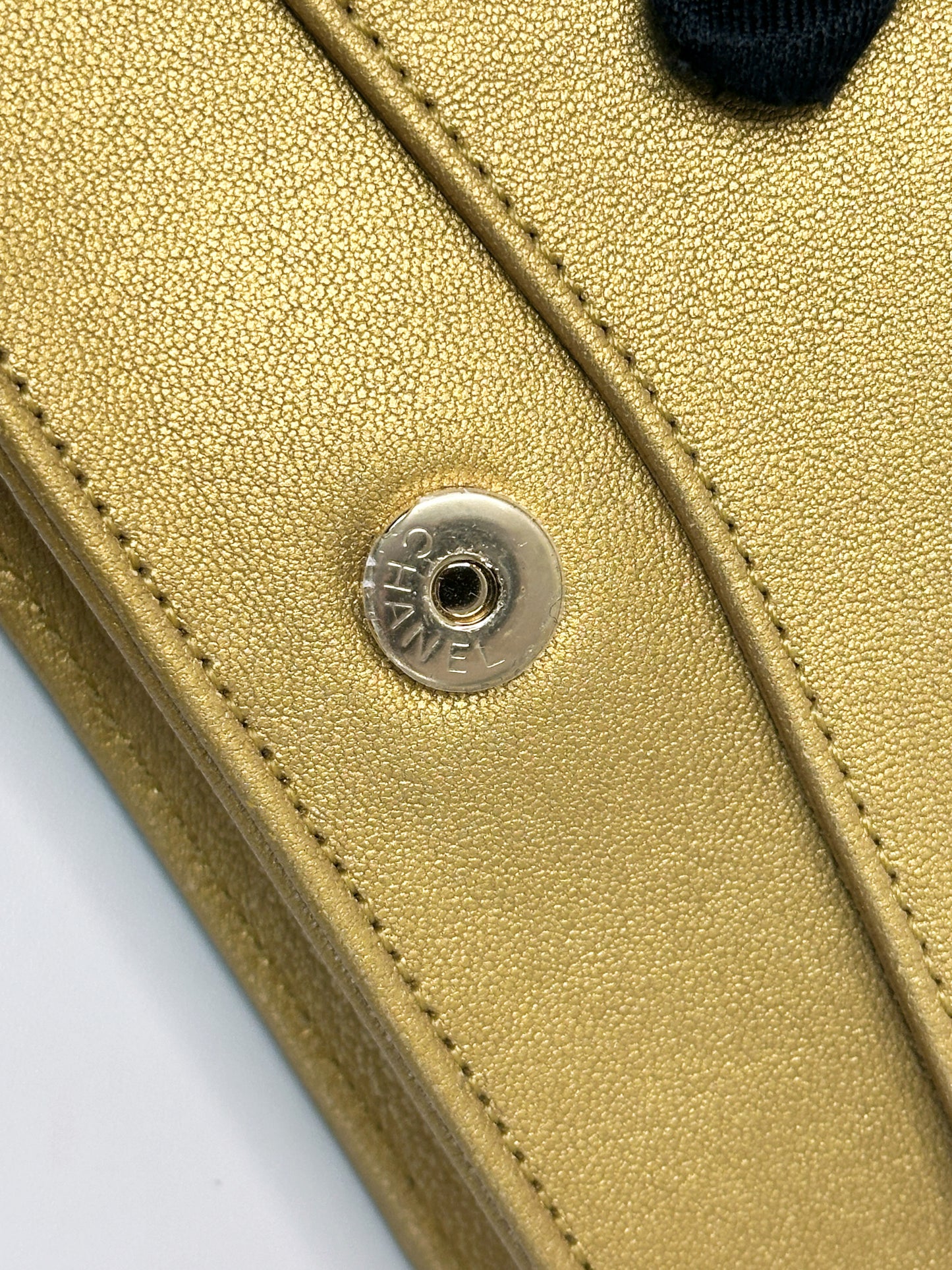 Chanel Lambskin Evening In Egypt Clutch Gold 2815 holo card