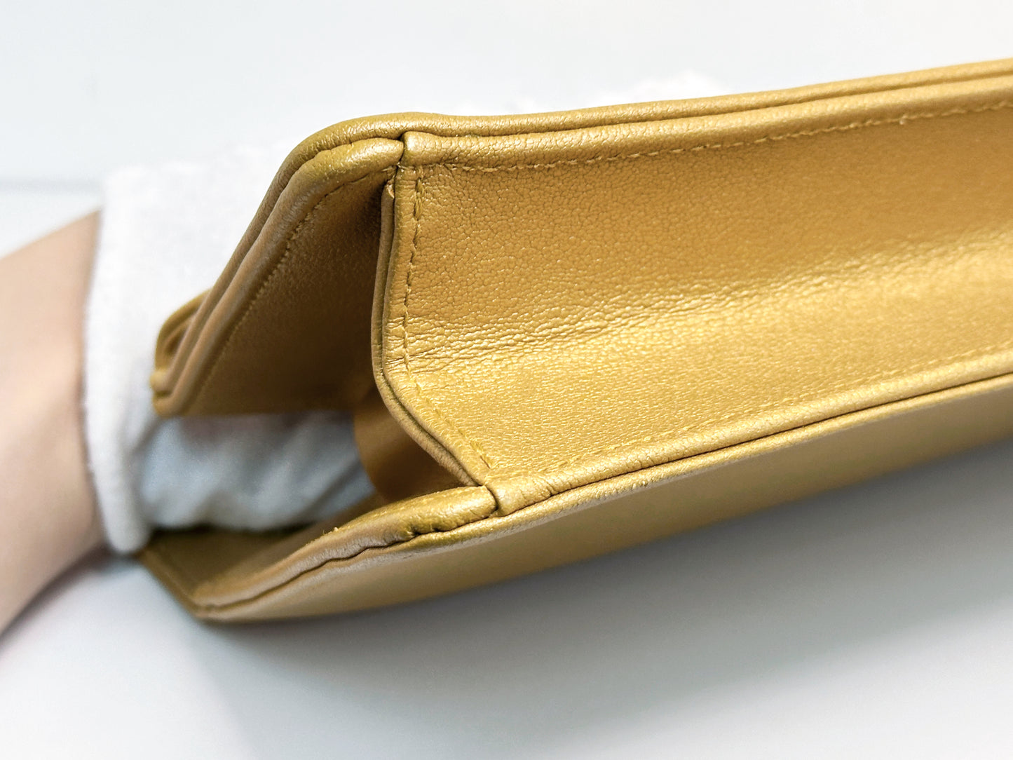 Chanel Lambskin Evening In Egypt Clutch Gold 2815 holo card
