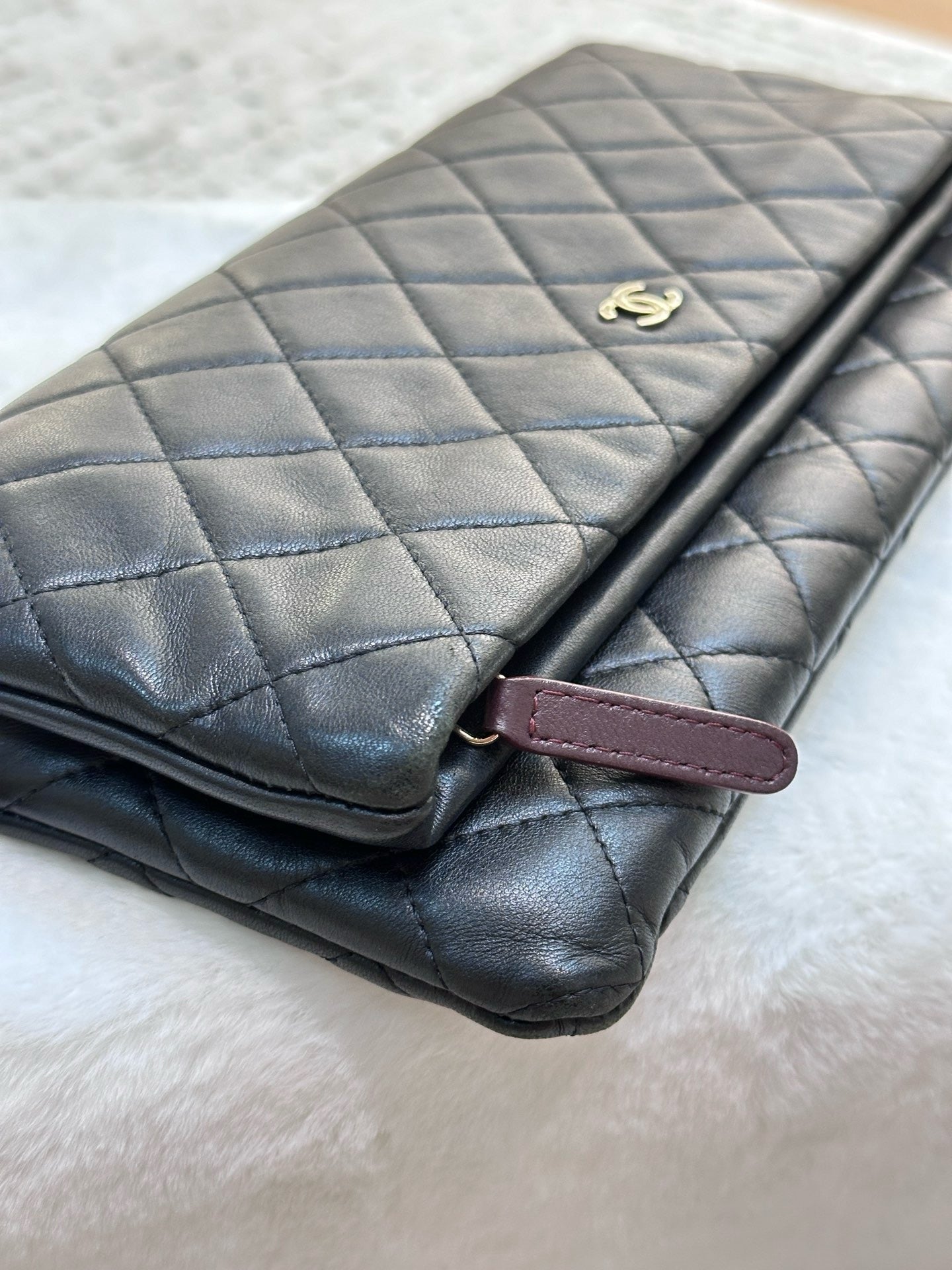 Chanel Beauty CC Lambskin Clutch Quilted Black