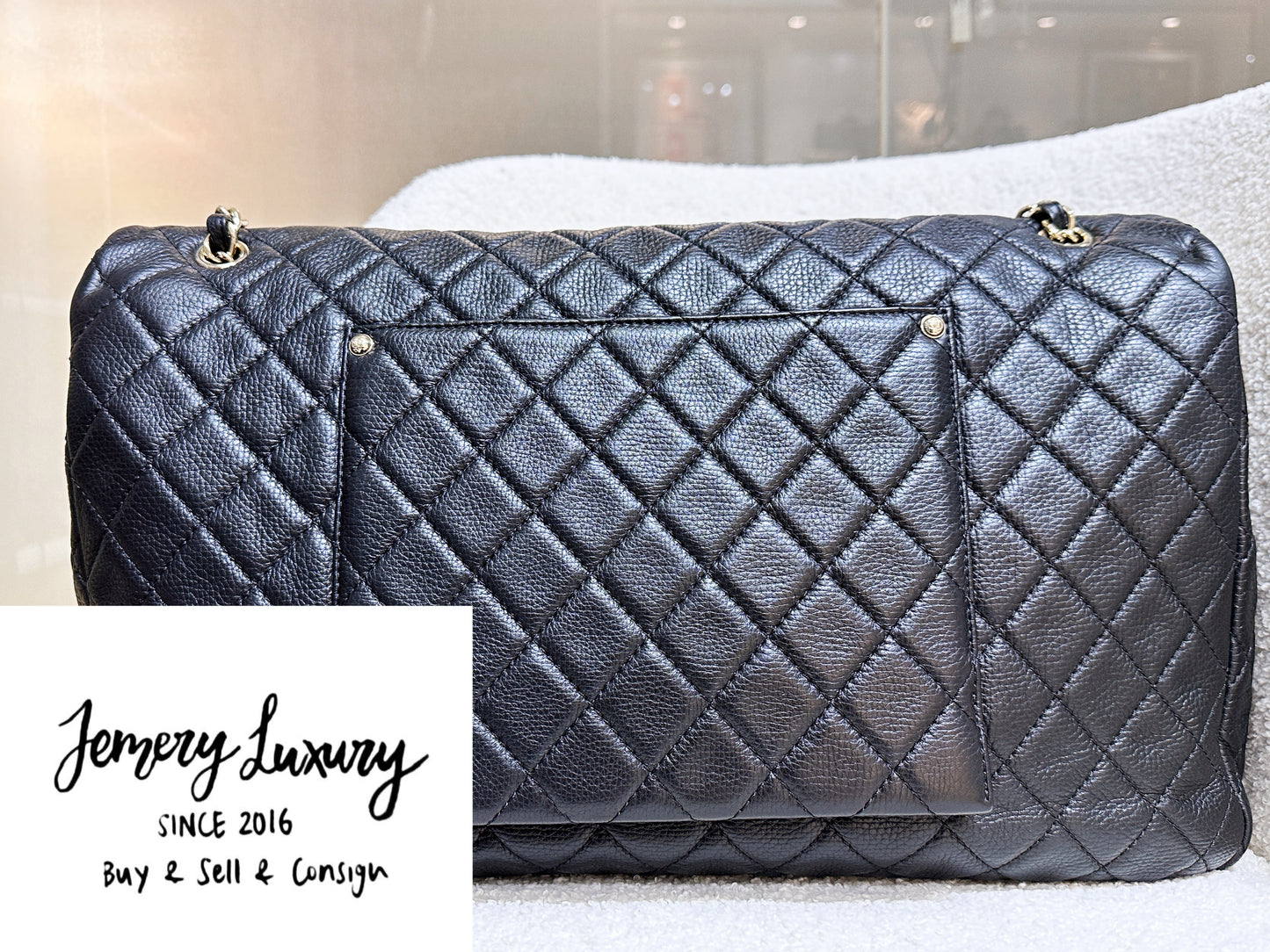 Chanel 2017 Calfskin Quilted XXL Travel Flap shoulder bag Black GHW 2354 holo card
