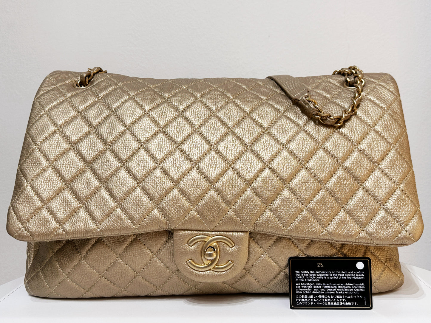Chanel 2018 Calfskin Quilted XXL Travel Flap shoulder bag Metallic Gold GHW 2510 holo card