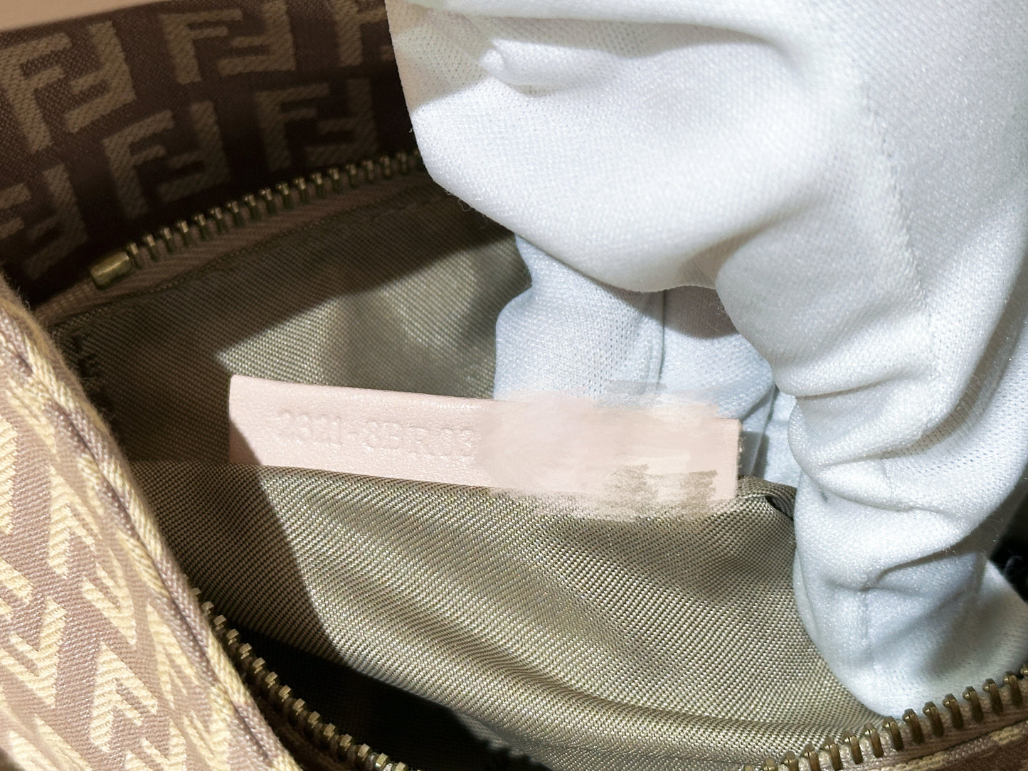 FENDI Zucchino Mamma Baguette Beige Shoulder Bag in Cipria