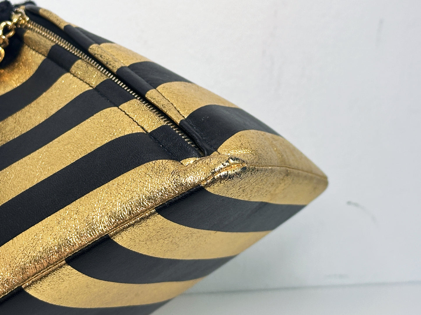 Chanel Metallic Lambskin CC Kheops Pyramid Bag Gold Black 2809 holo