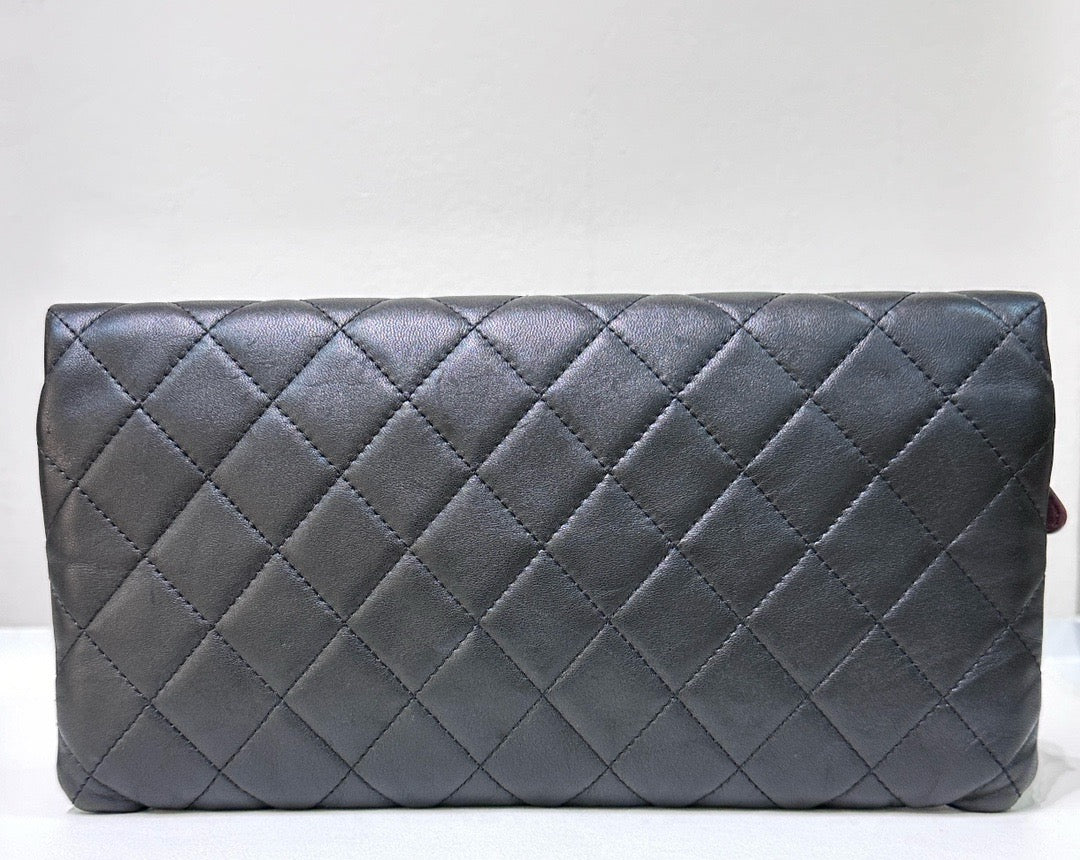 Chanel Beauty CC Lambskin Clutch Quilted Black