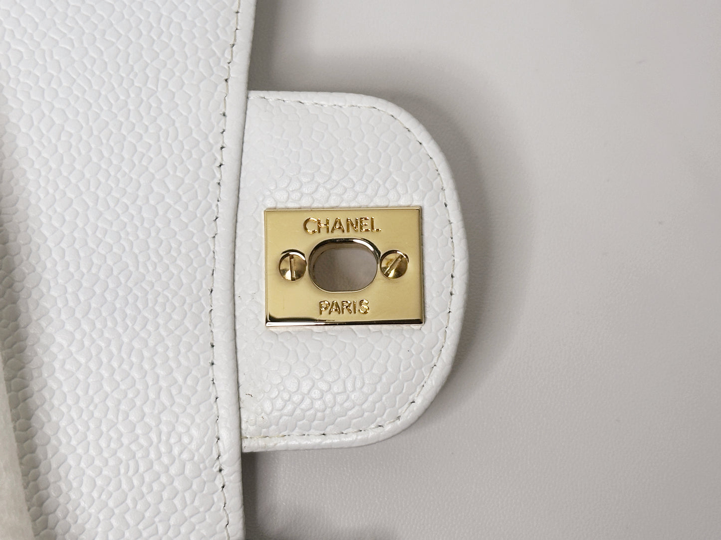 Chanel White Caviar Medium Classic Double Flap Bag 1350 holo card